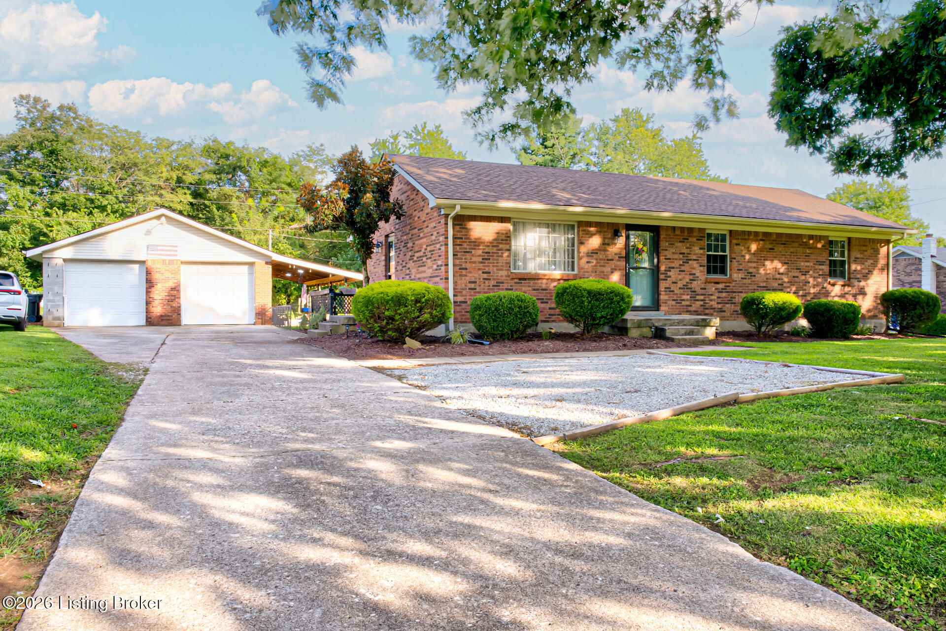 1329 Wales Rd Property Photo 1