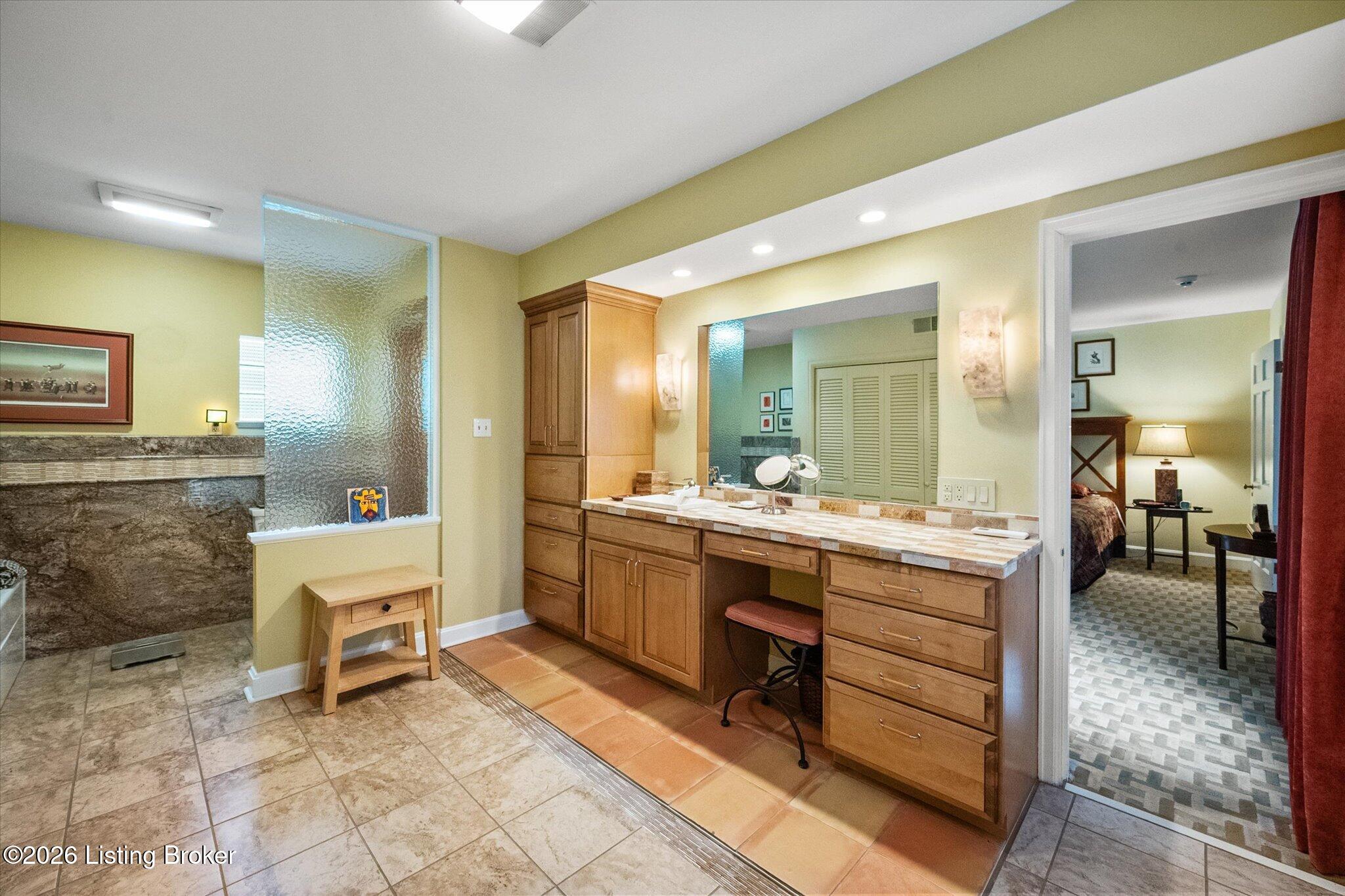 3004 Colonial Hill Rd Property Photo 14