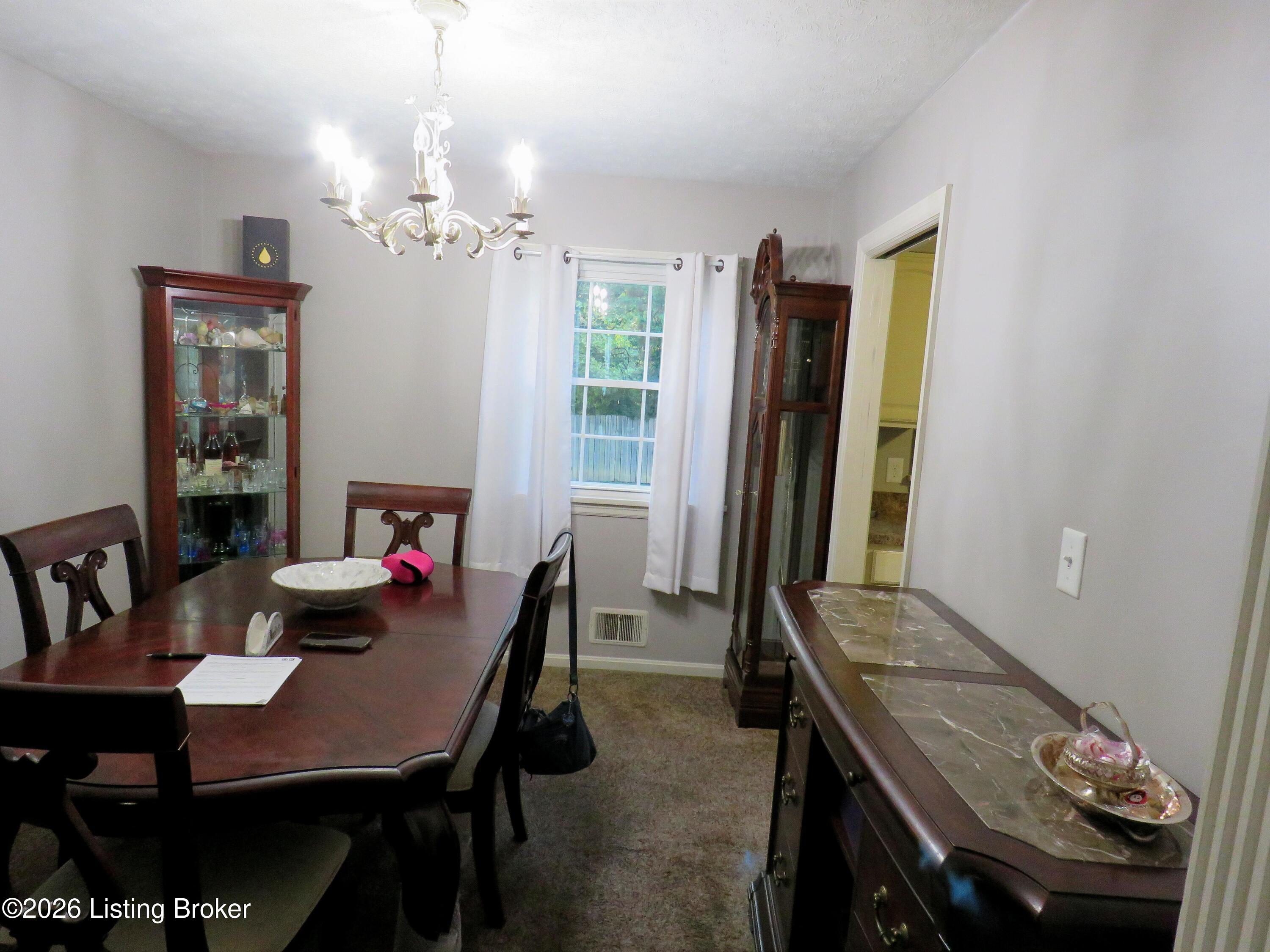 140 Todd Dr Property Photo 8
