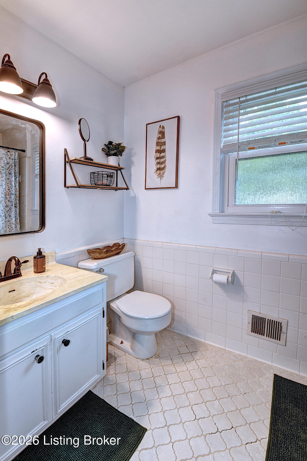 6712 Foxcroft Rd Property Photo 38