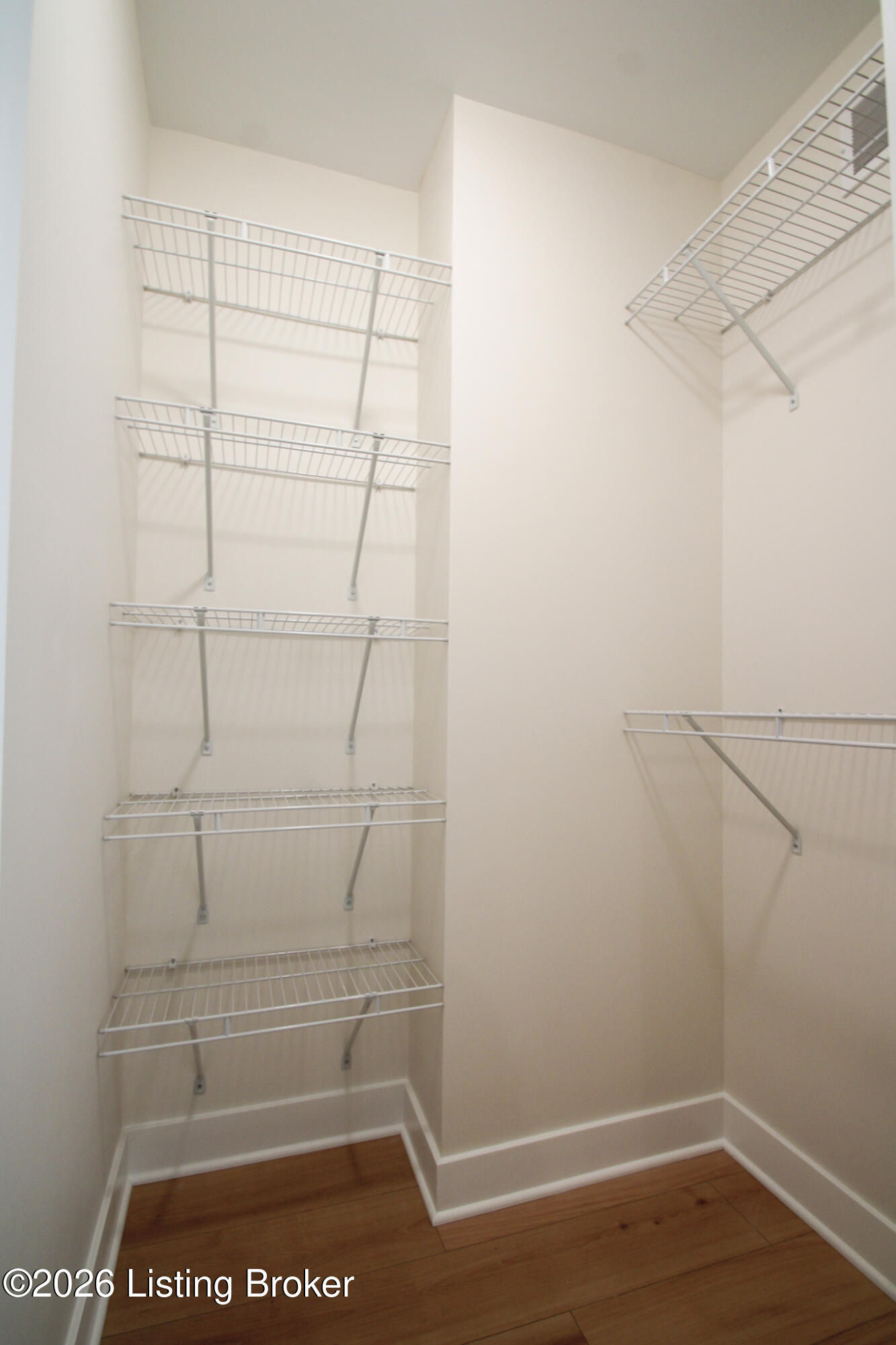 777 S Clay St Property Photo 28