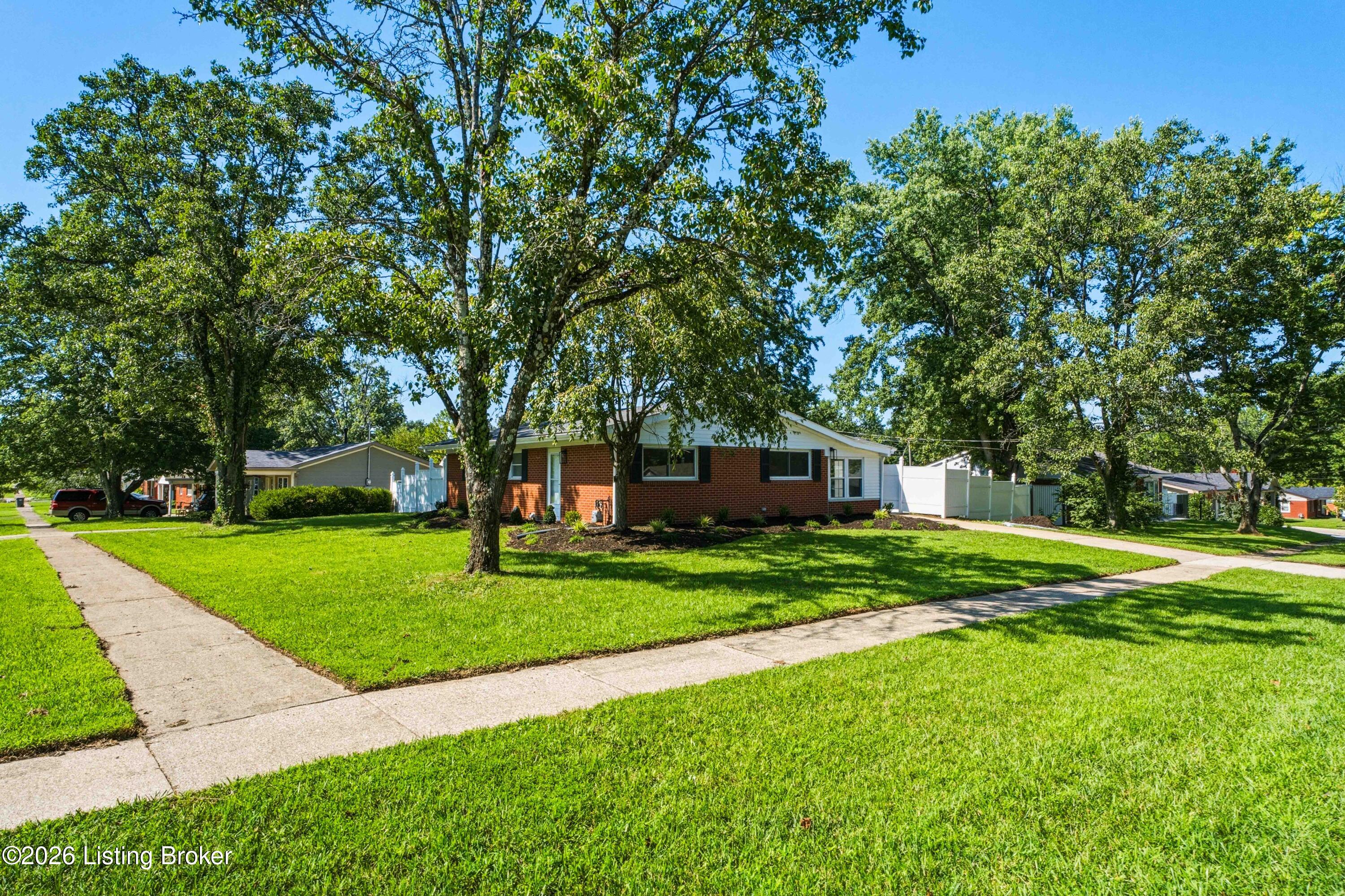 10008 Robsion Rd Property Photo 43