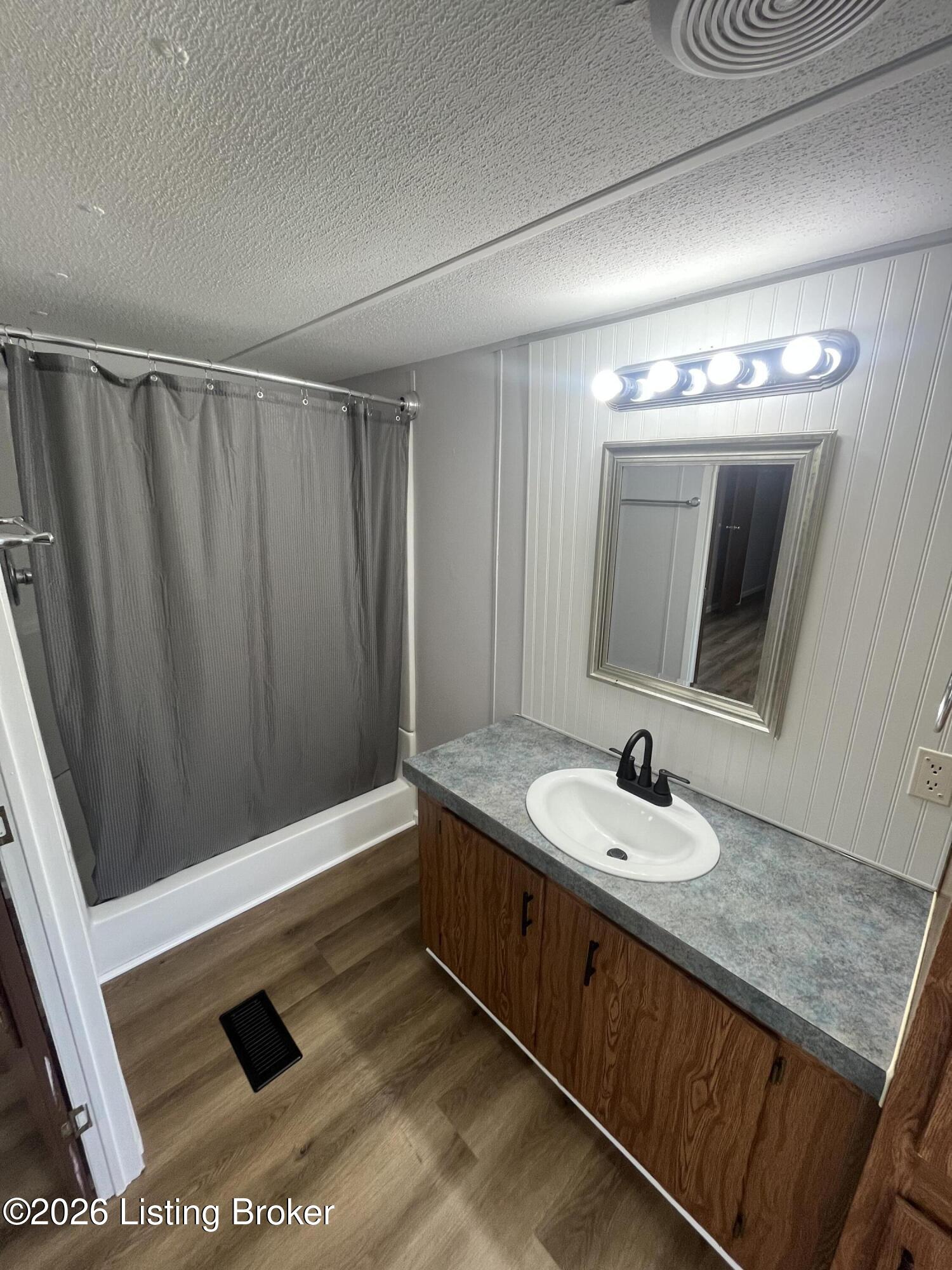 345 Viers Ln Property Photo 7
