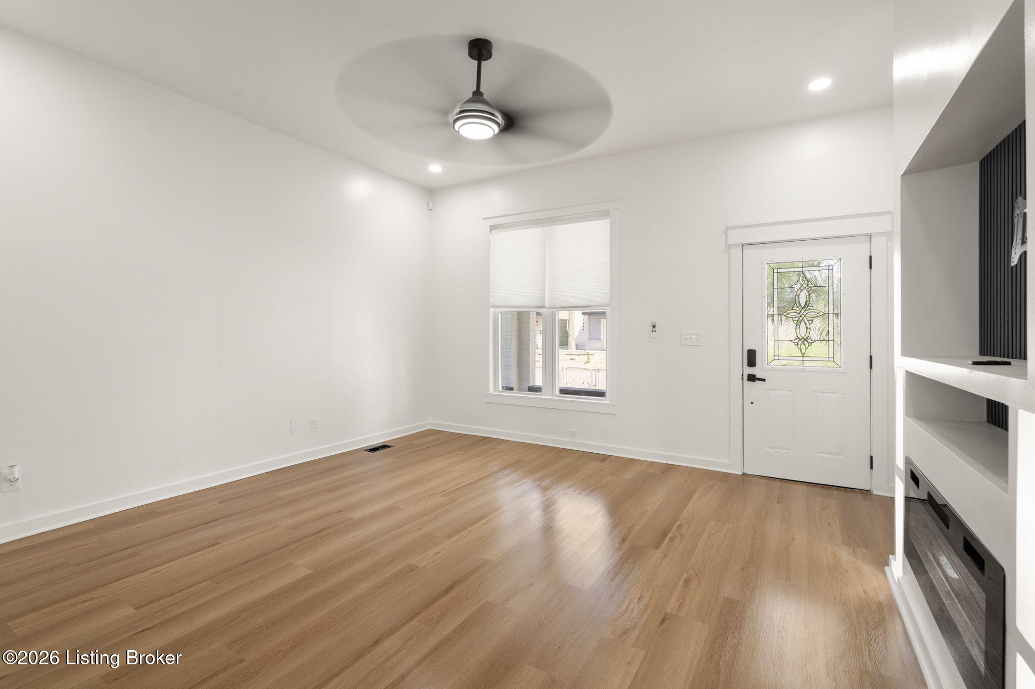 914 S Preston St Property Photo 10