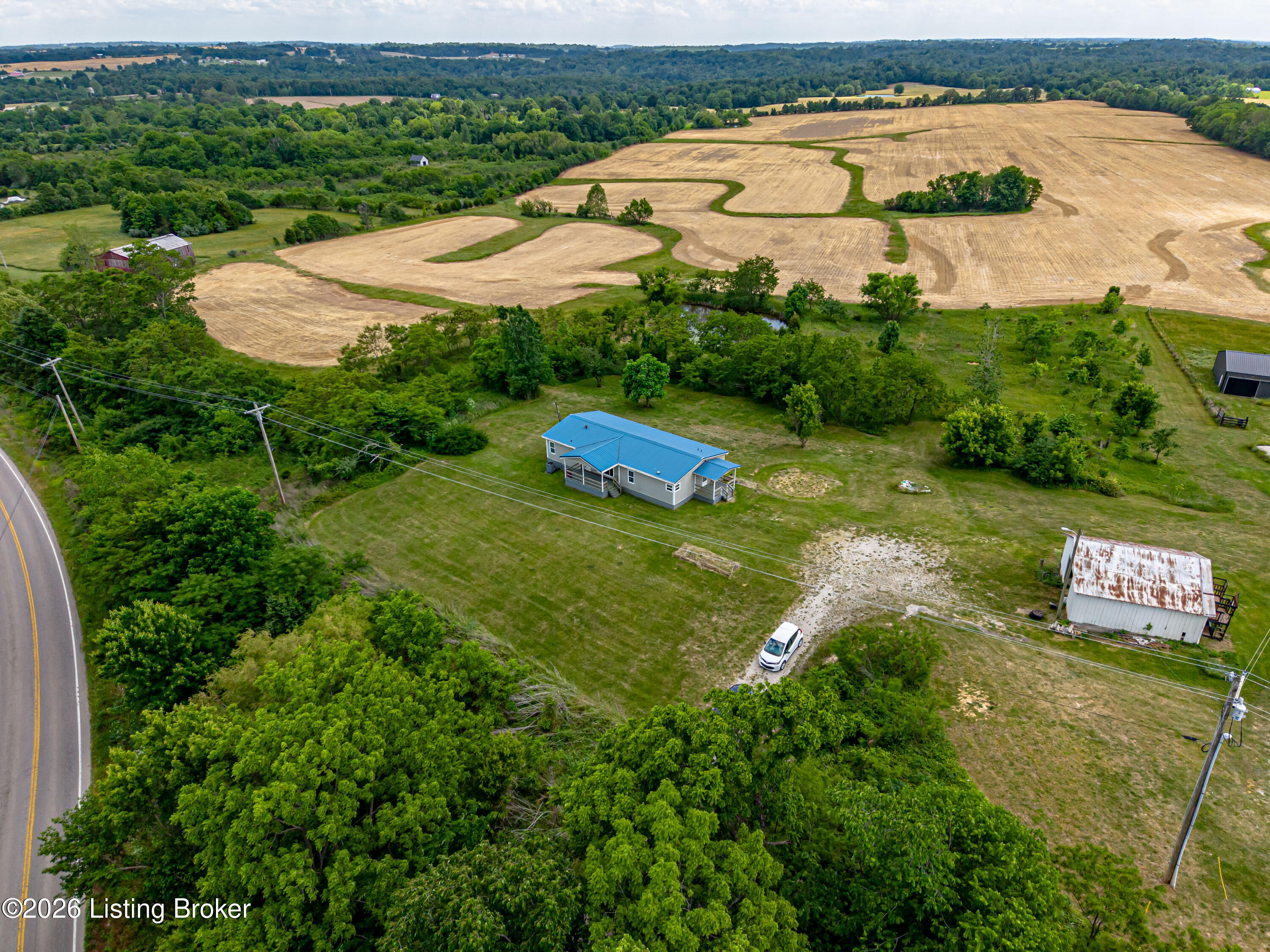 2422 E Highway 86 Property Photo 9