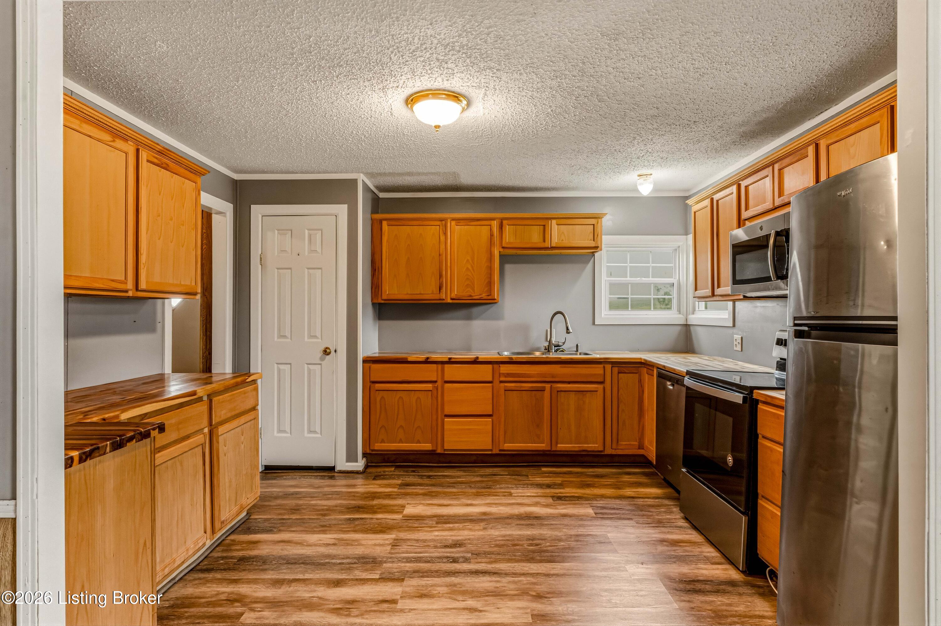 2422 E Highway 86 Property Photo 10