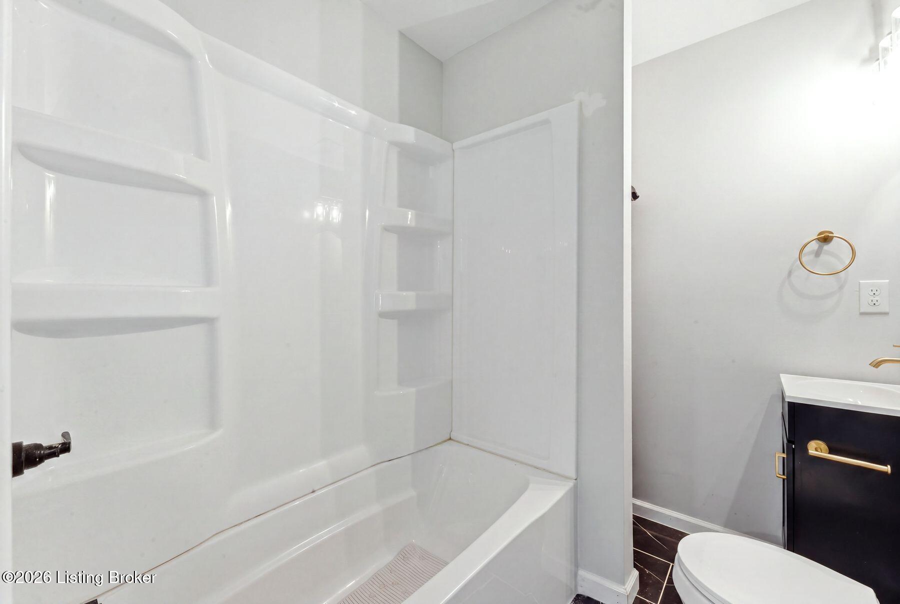 1025 High St Property Photo 34