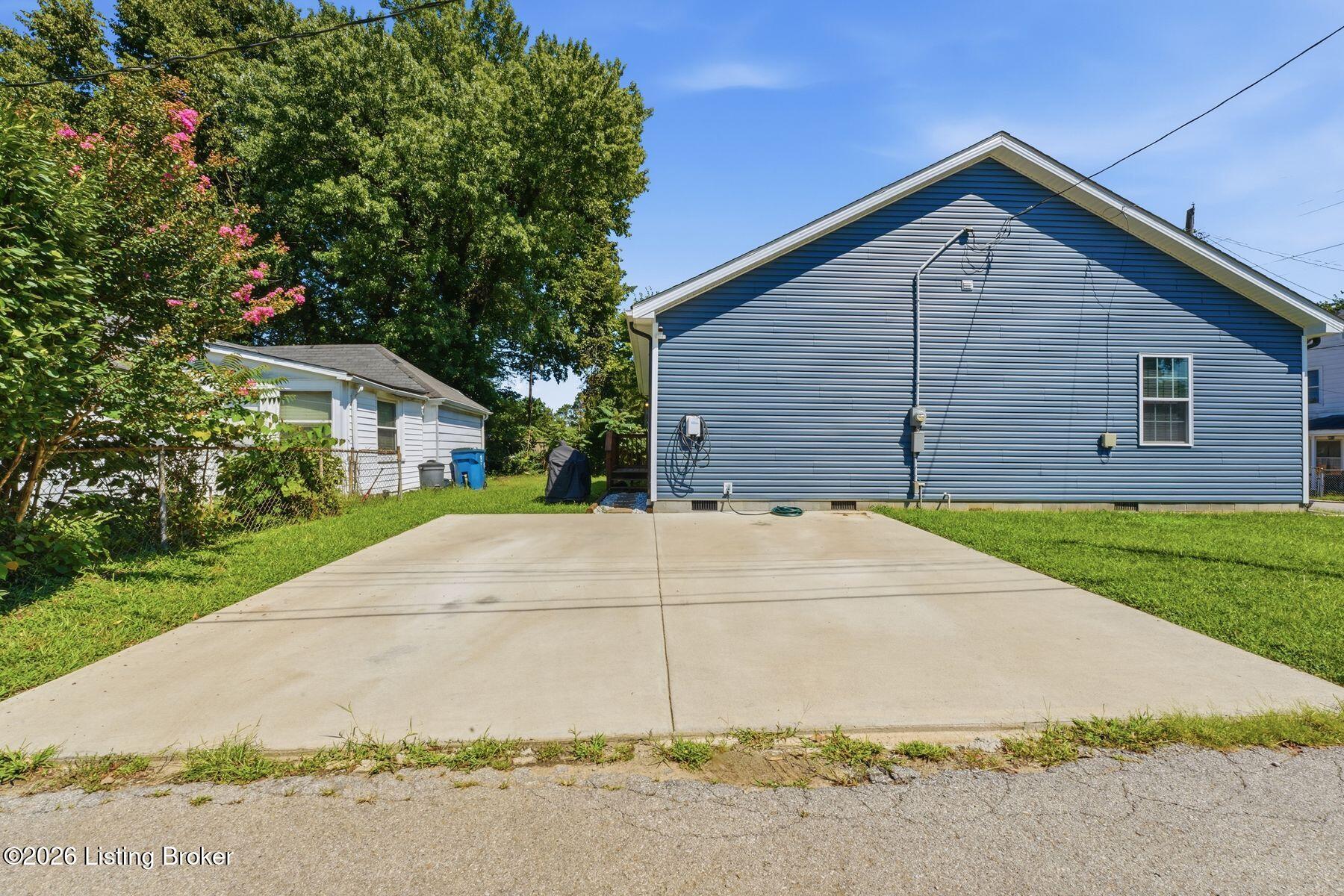 1025 High St Property Photo 40