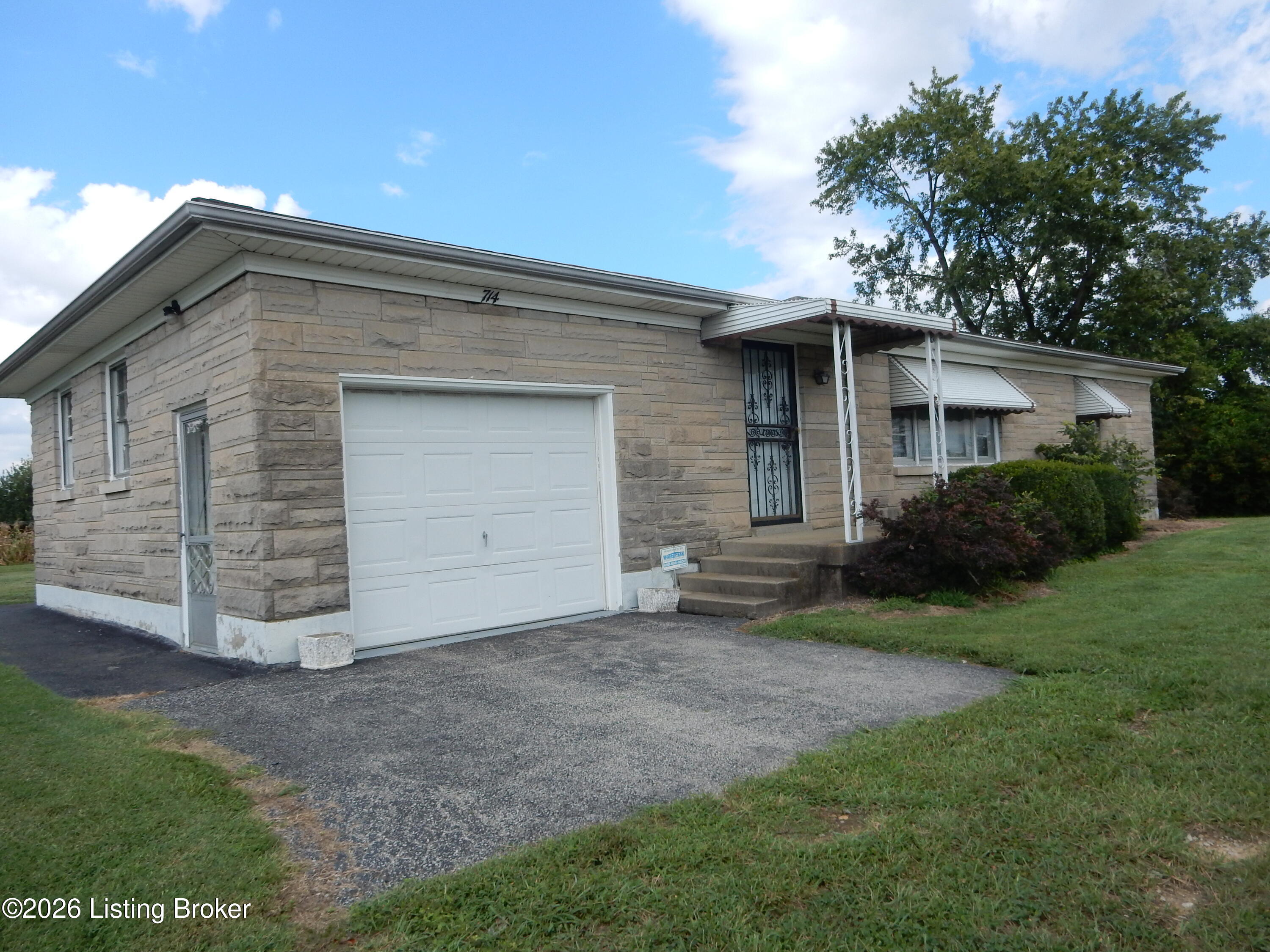 714 Cedar Grove Rd Property Photo 9