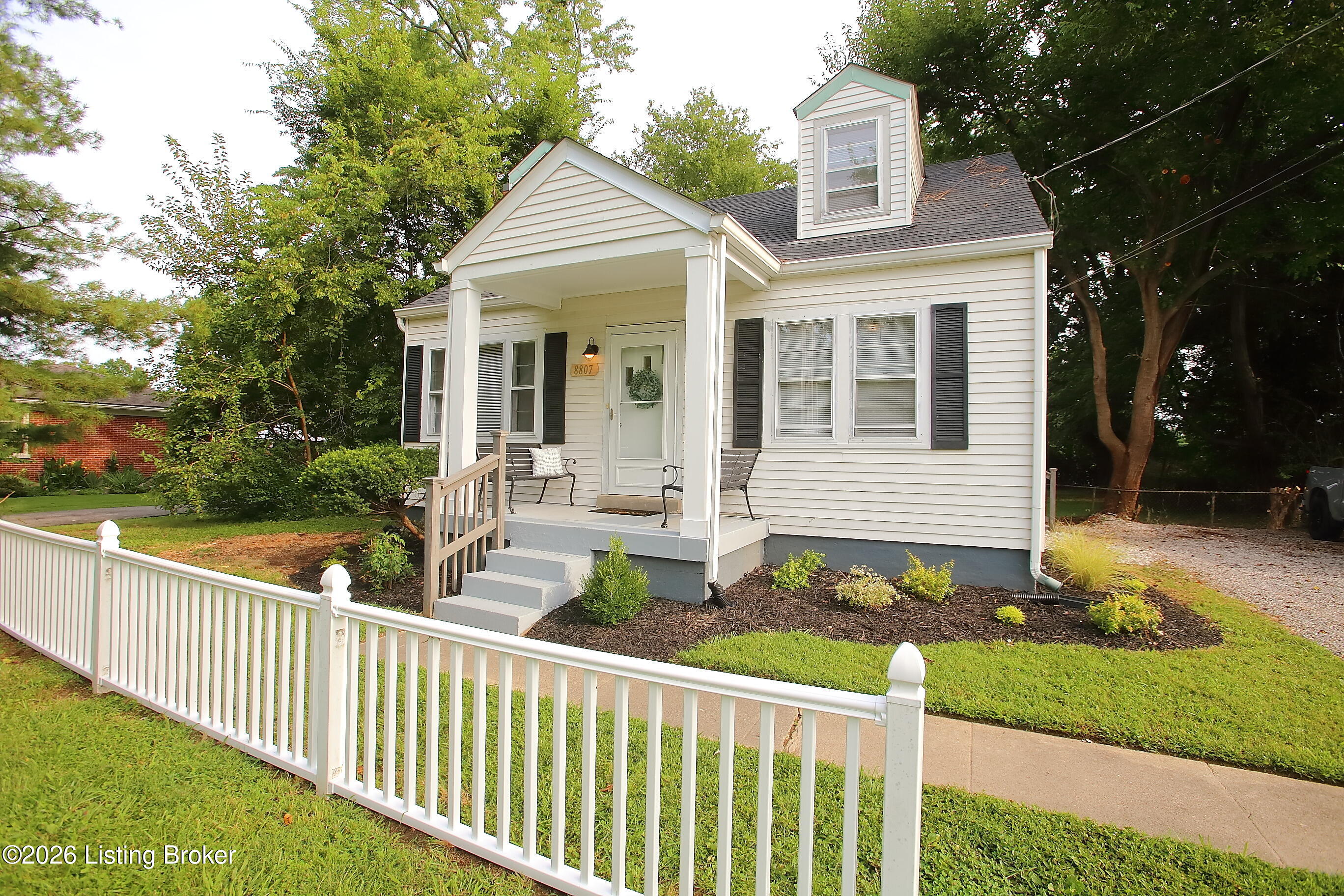 8807 Ferndale Rd Property Photo 1