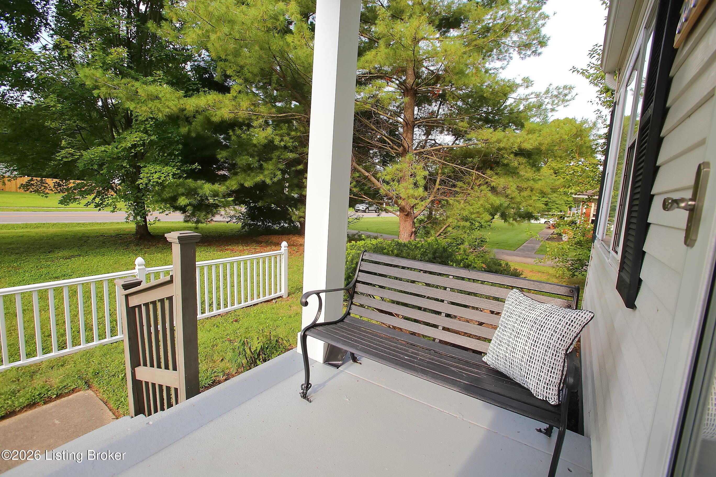 8807 Ferndale Rd Property Photo 4