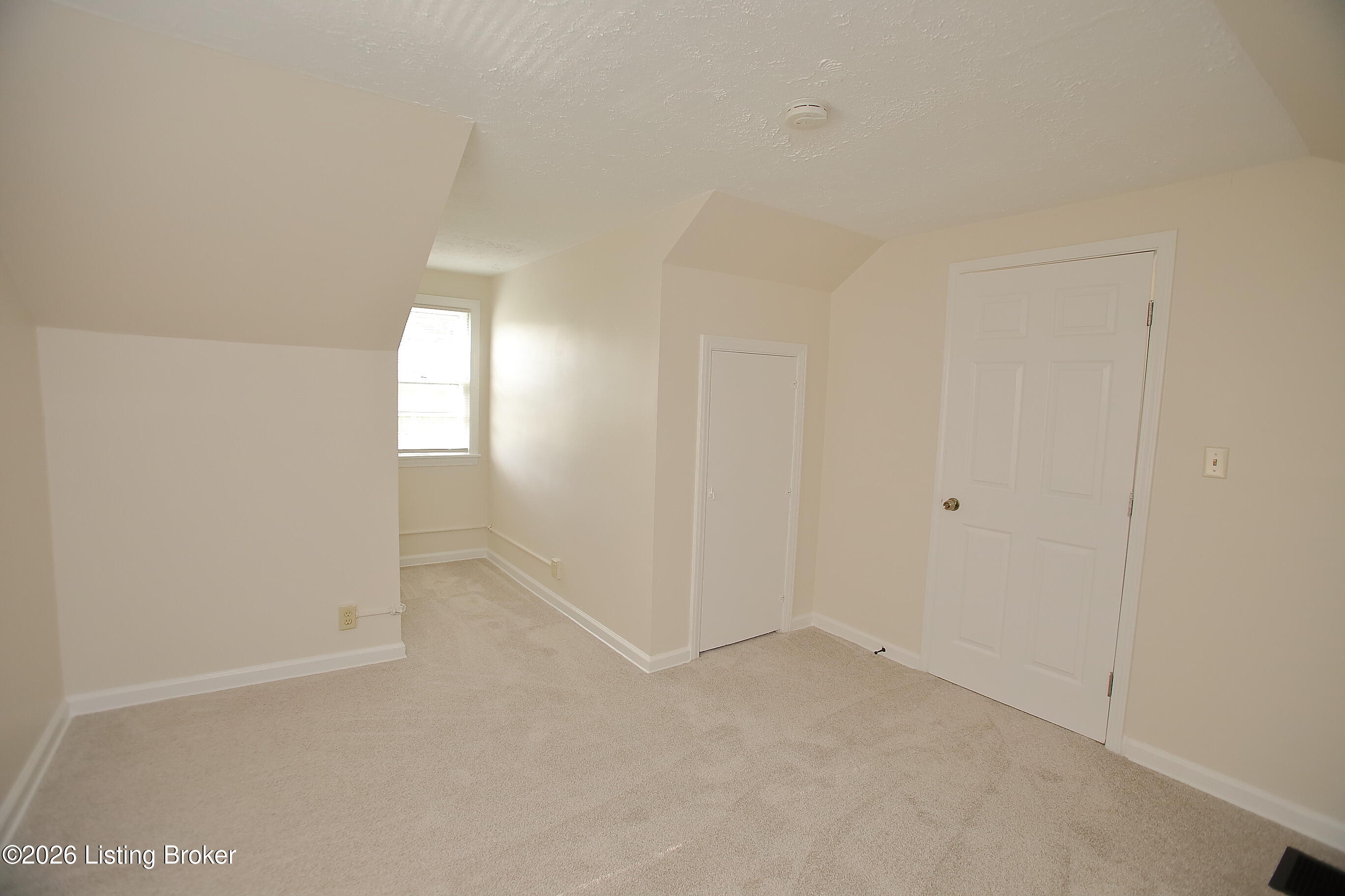 8807 Ferndale Rd Property Photo 25