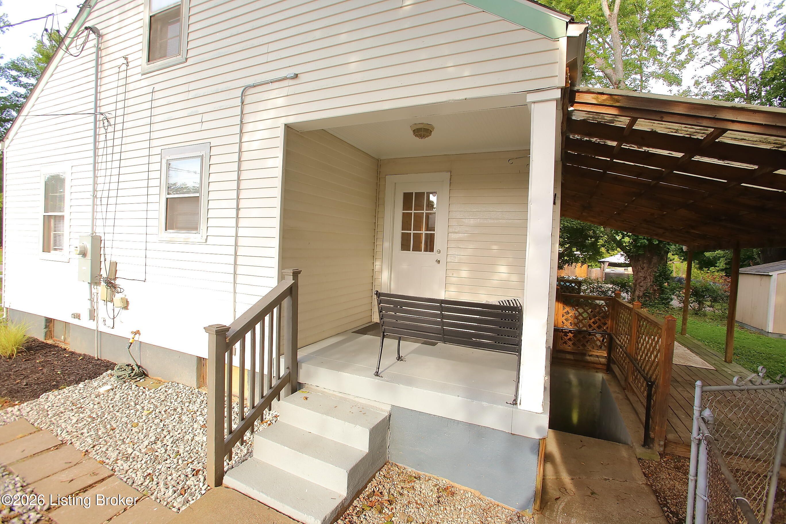 8807 Ferndale Rd Property Photo 33