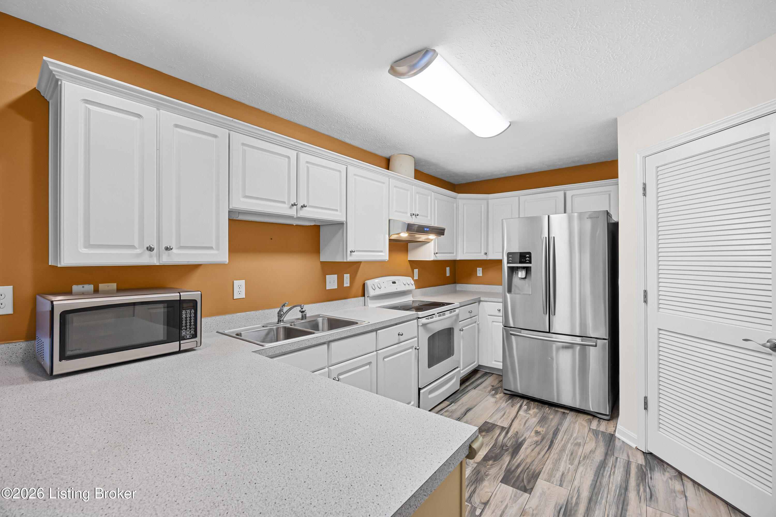 6201 Apple Cider Dr Property Photo 8