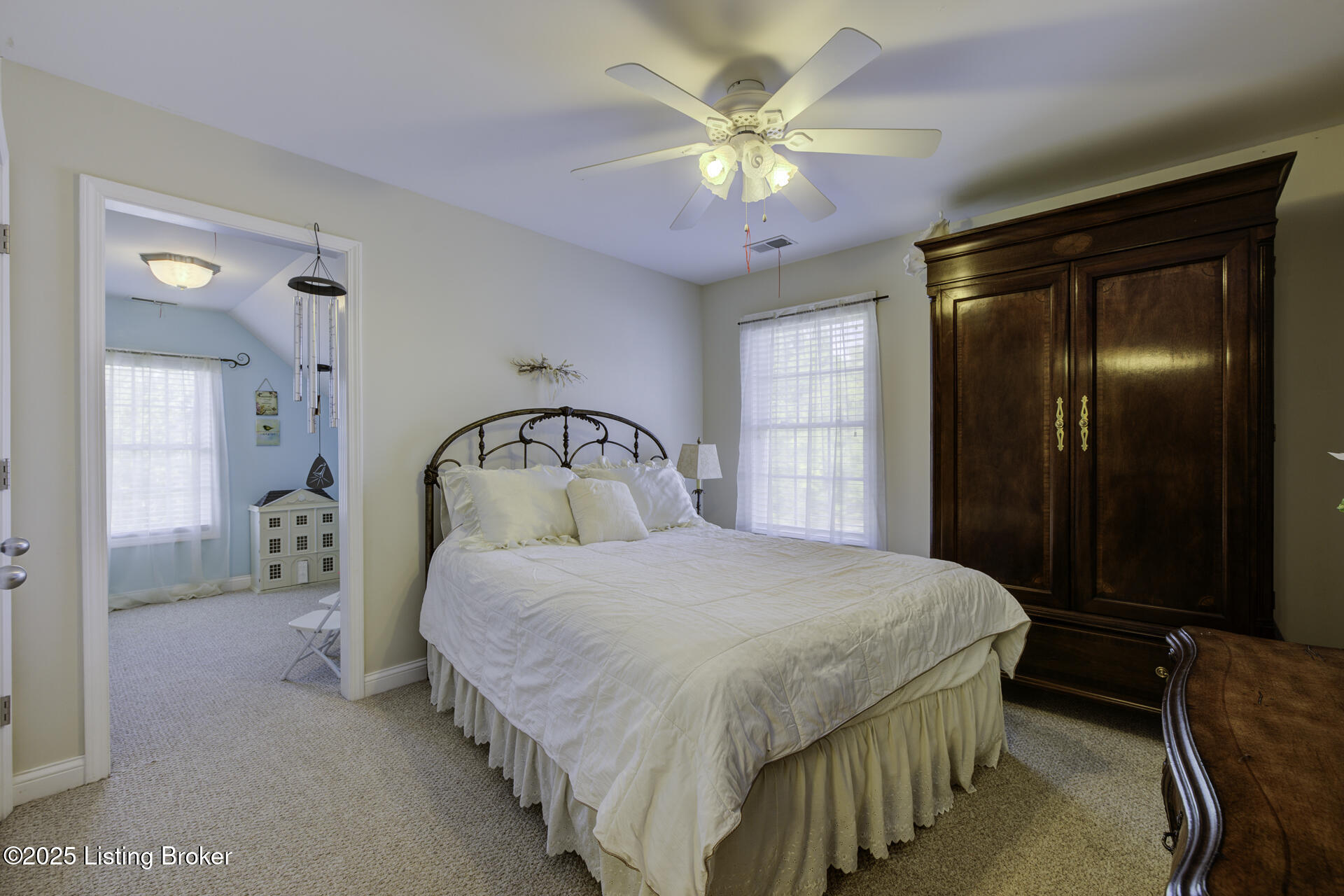 4237 Pleasant Glen Dr Property Photo 25