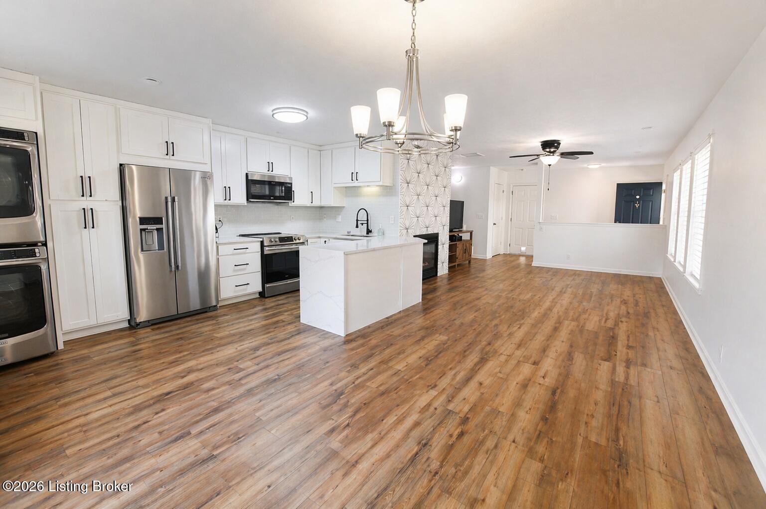 8601 Grand Neptune Dr Property Photo 7