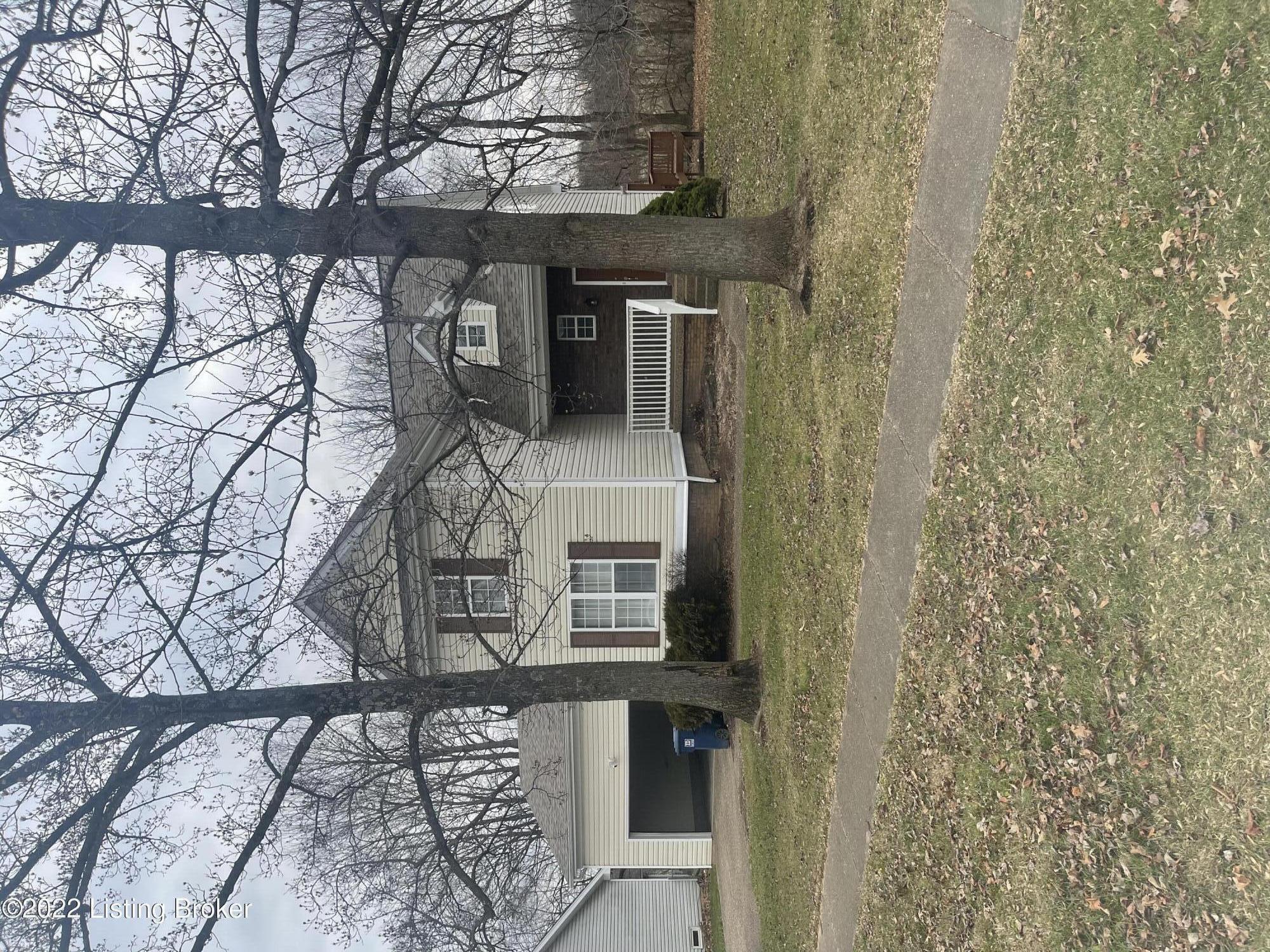 6300 Camden Ct Property Photo 1