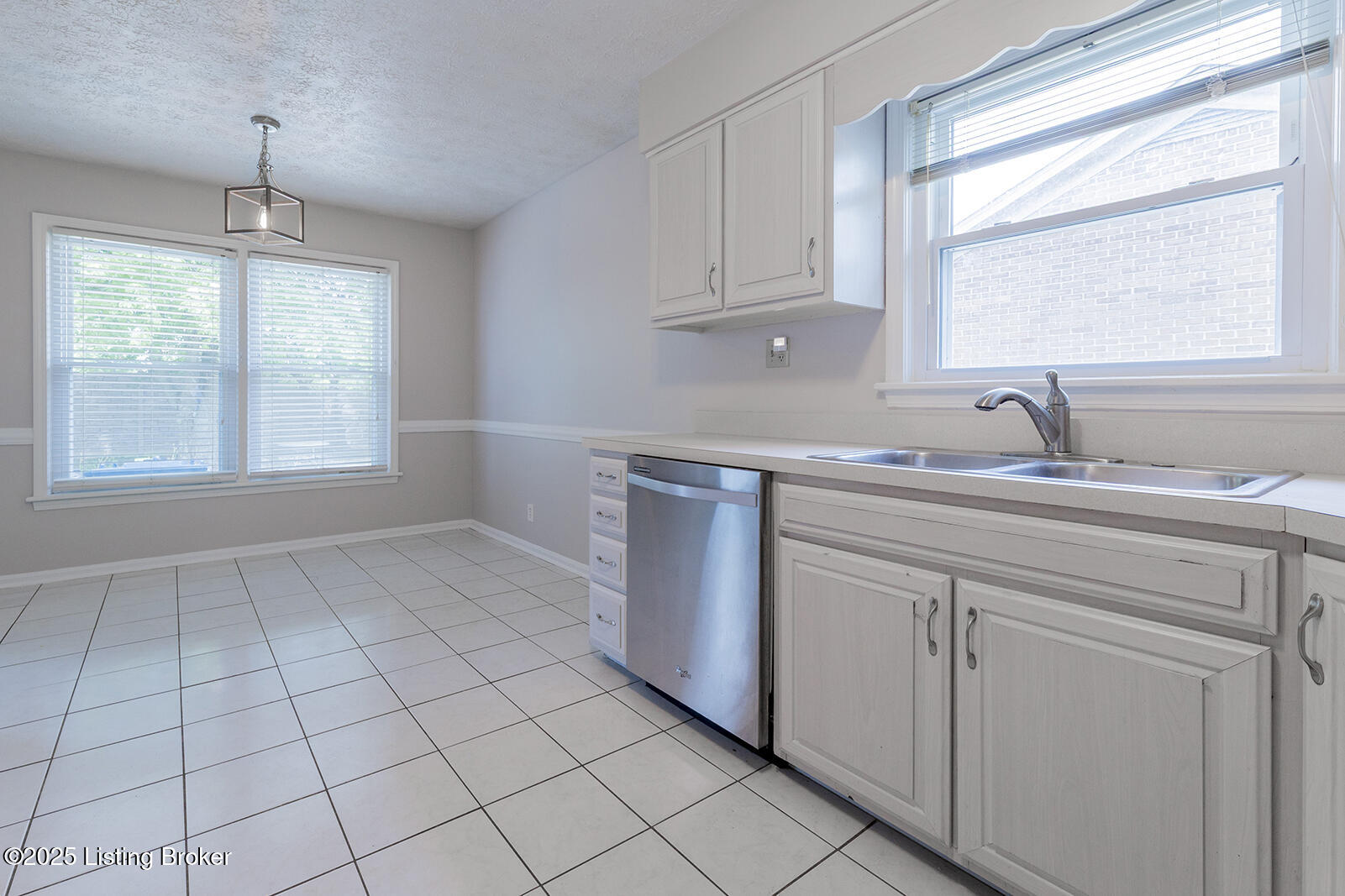2901 Creekside Dr Property Photo 11