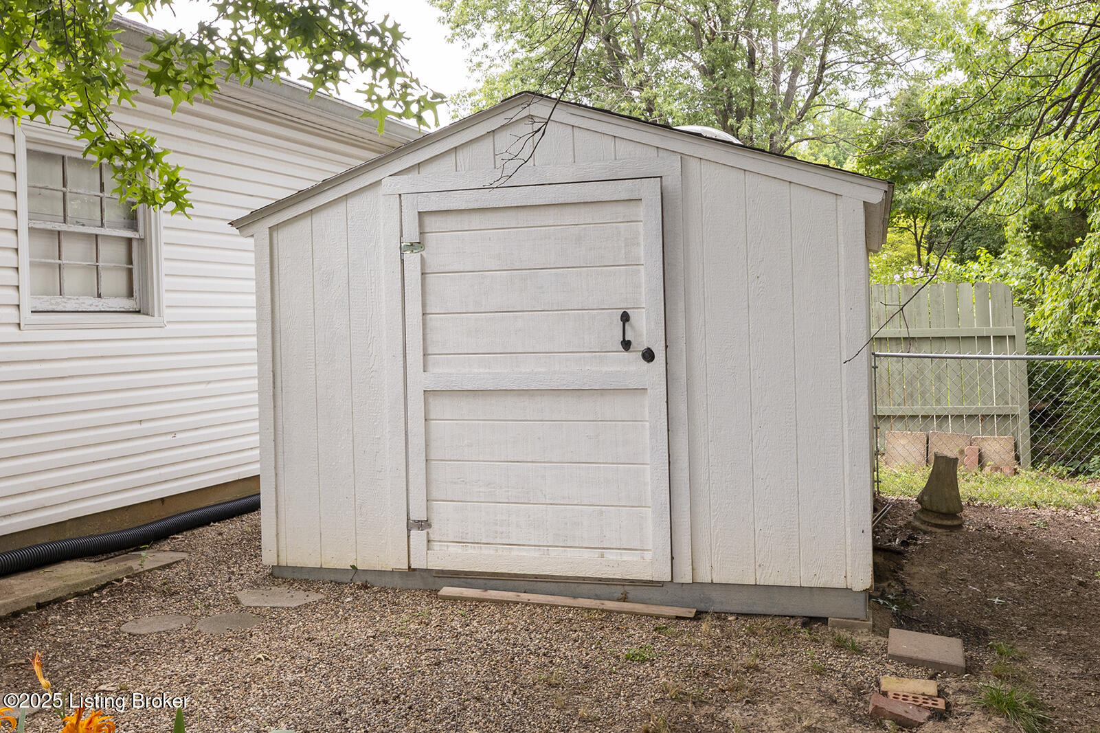 2901 Creekside Dr Property Photo 31