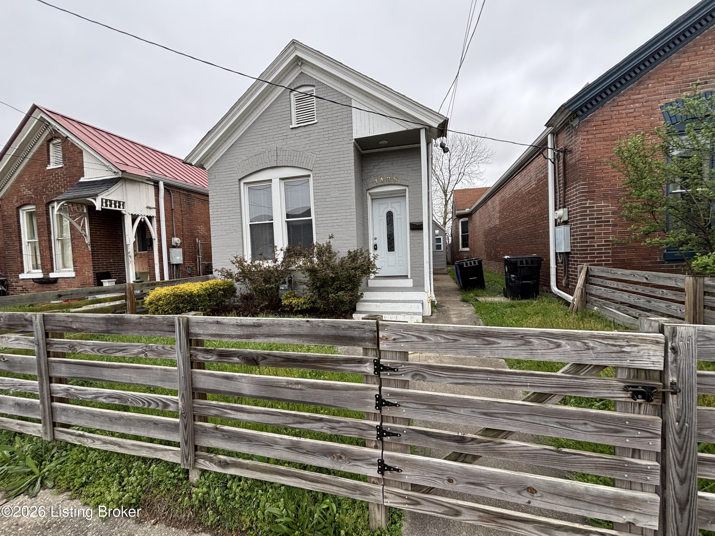 1435 Mellwood Ave Property Photo 1