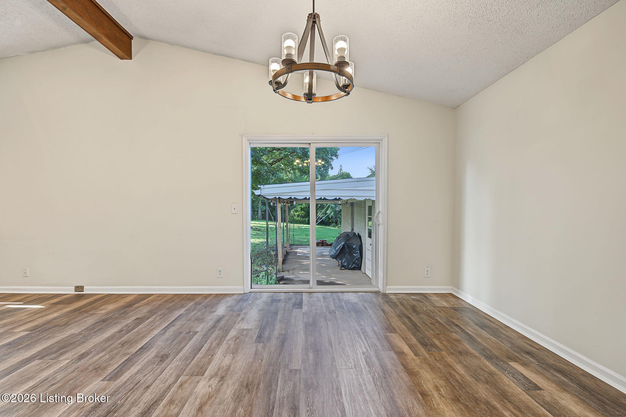 4218 Hillbrook Dr Property Photo 15