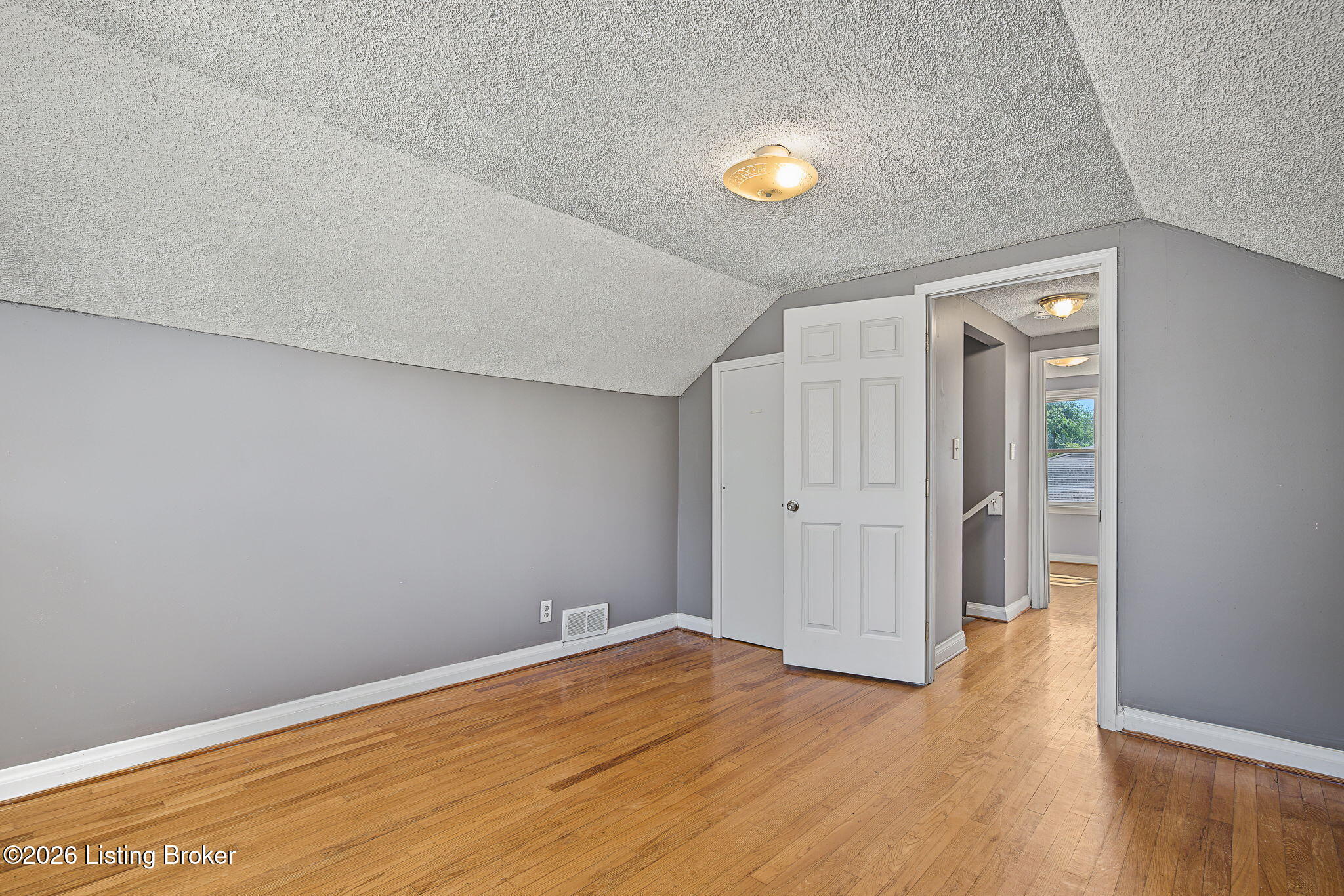 4218 Hillbrook Dr Property Photo 32