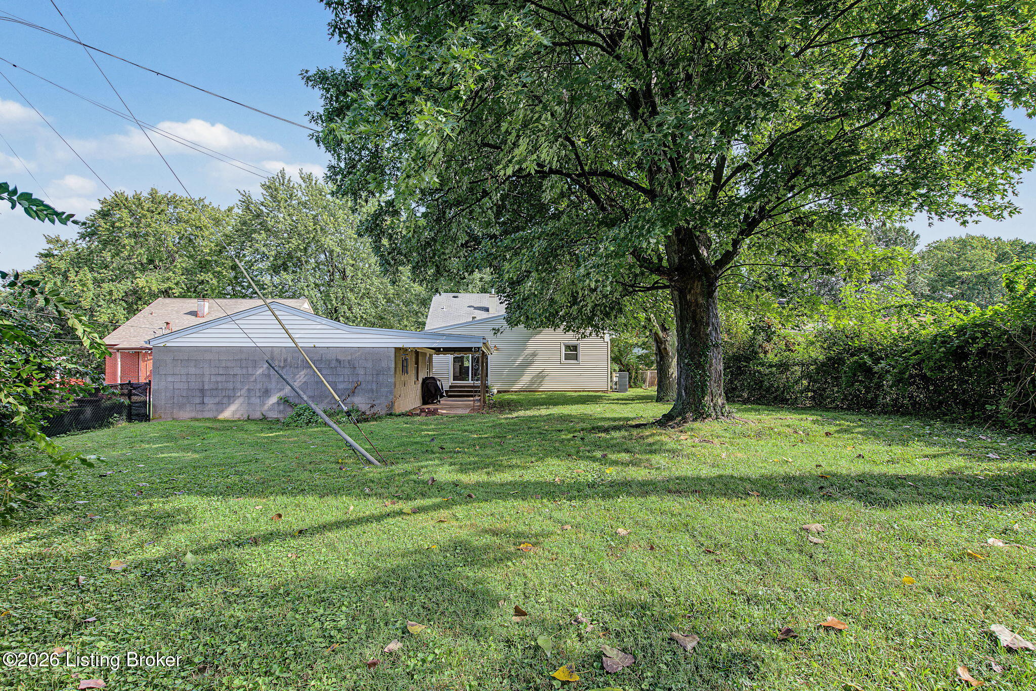 4218 Hillbrook Dr Property Photo 38