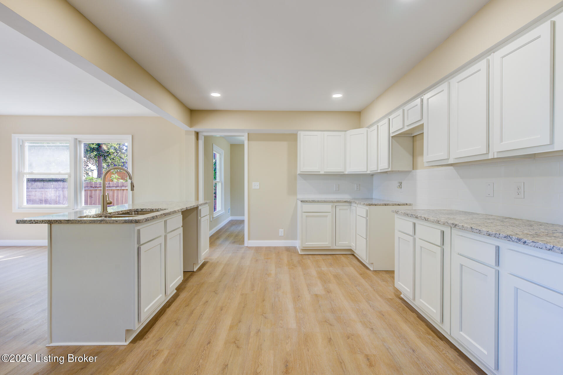 8201 Huntsman Trl Property Photo 18