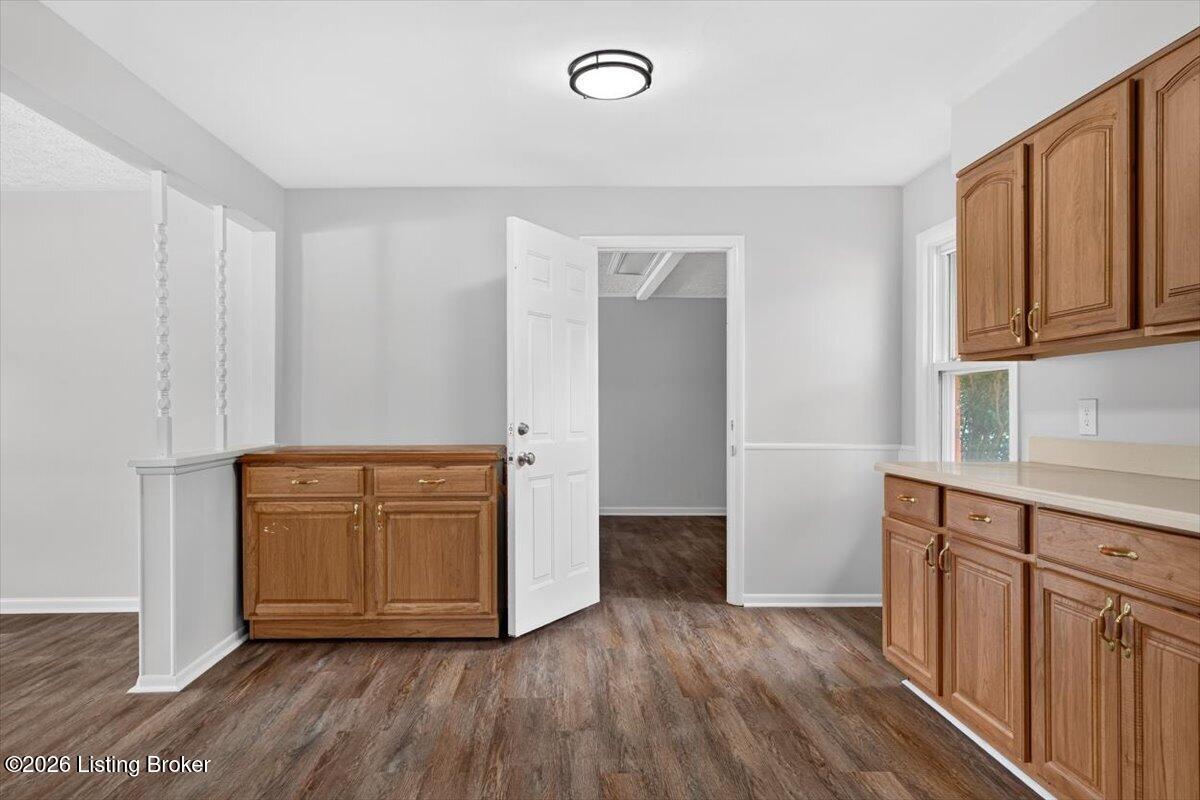 2506 Mercer Ave Property Photo 10