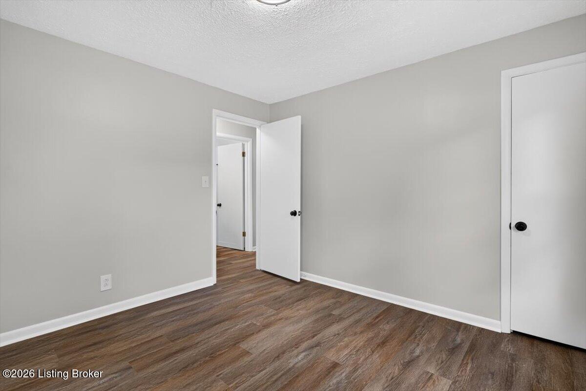 2506 Mercer Ave Property Photo 18