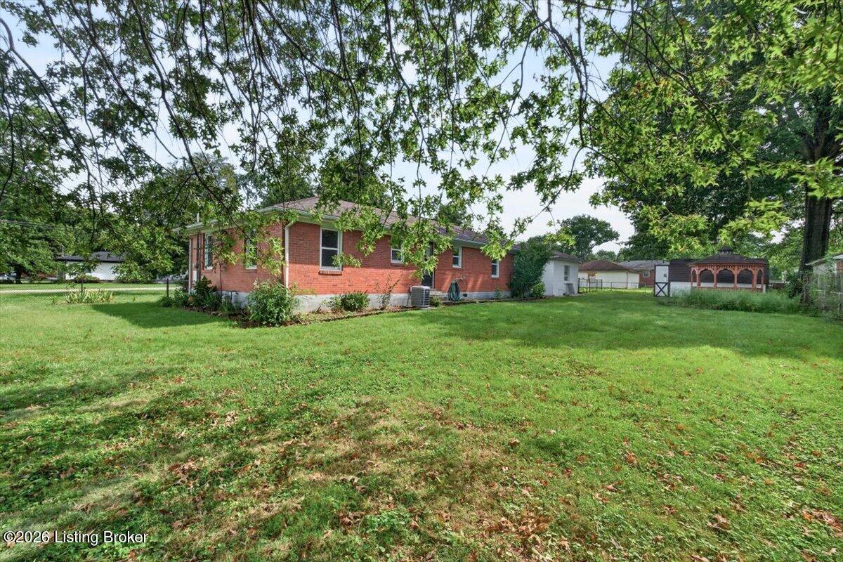 2506 Mercer Ave Property Photo 26