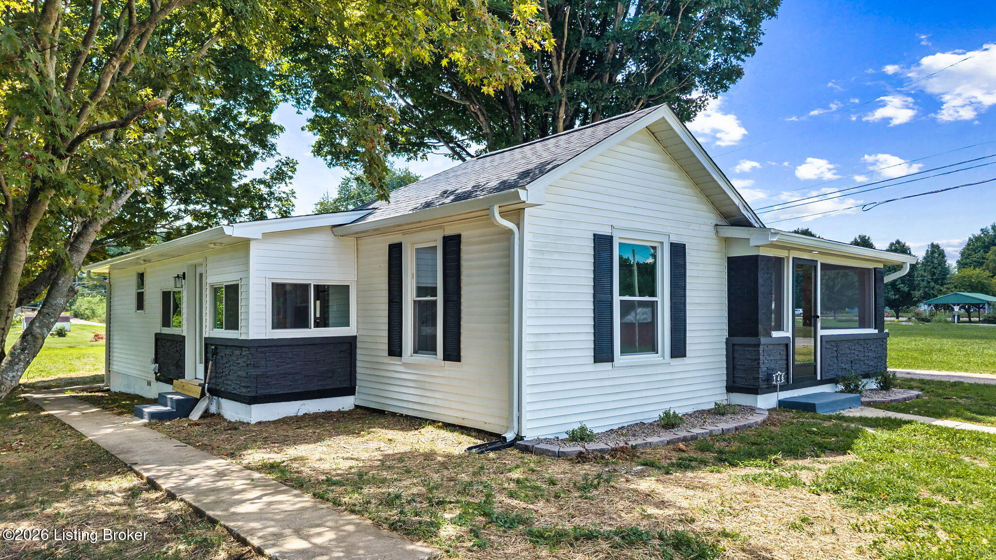 146 Mccoy Rd Property Photo 2