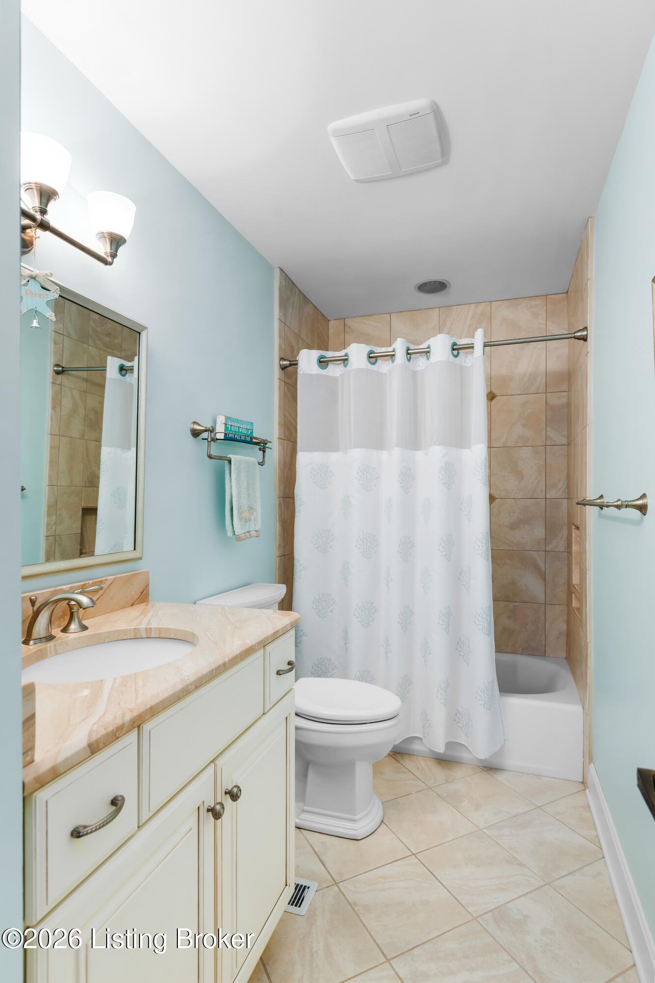 5602 Harrods Cove C1 Property Photo 23