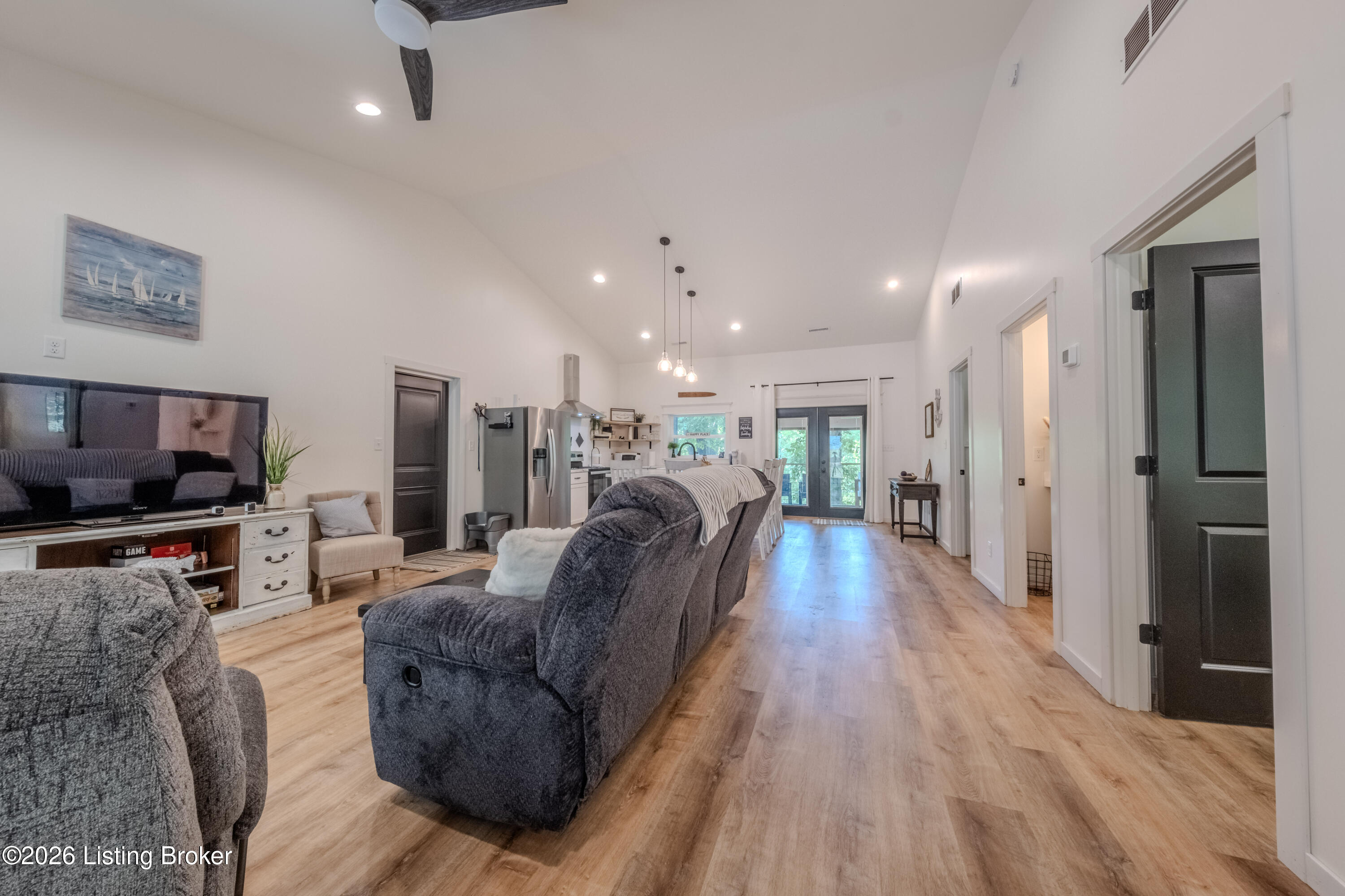 590 Tules Creek Loop Property Photo 8