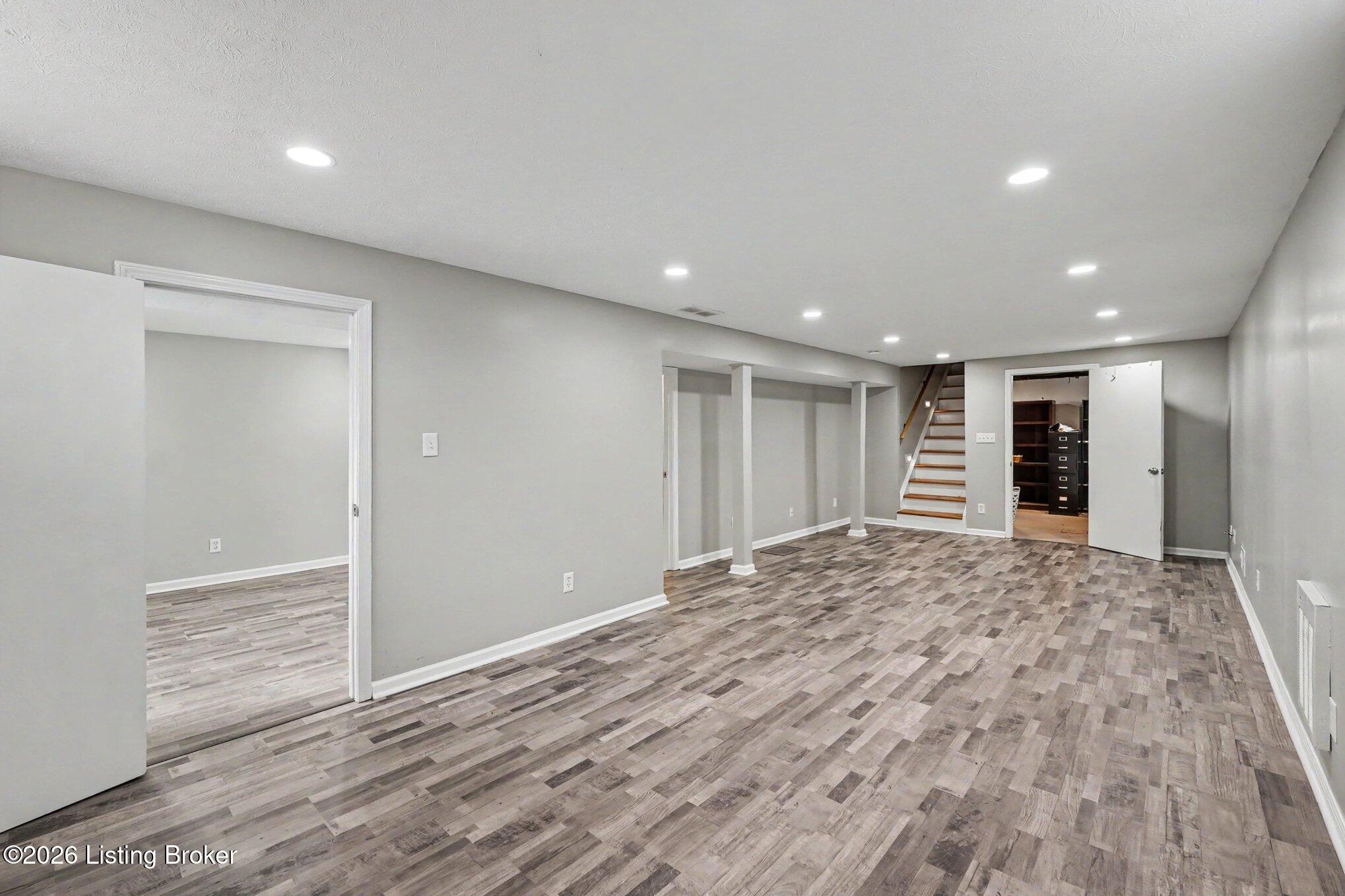 9913 Vega Ln Property Photo 15