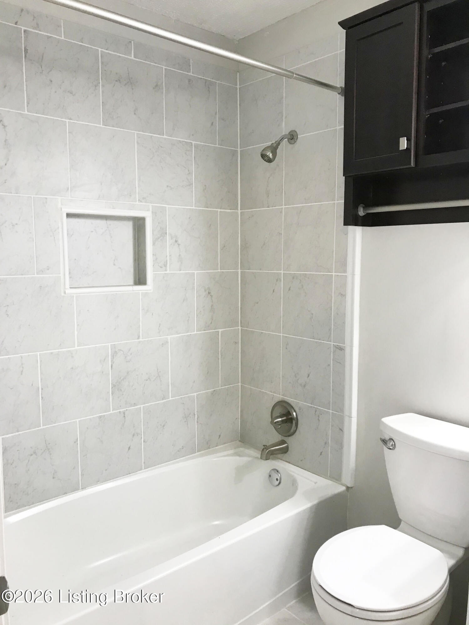 5208 Regent Way Property Photo 7