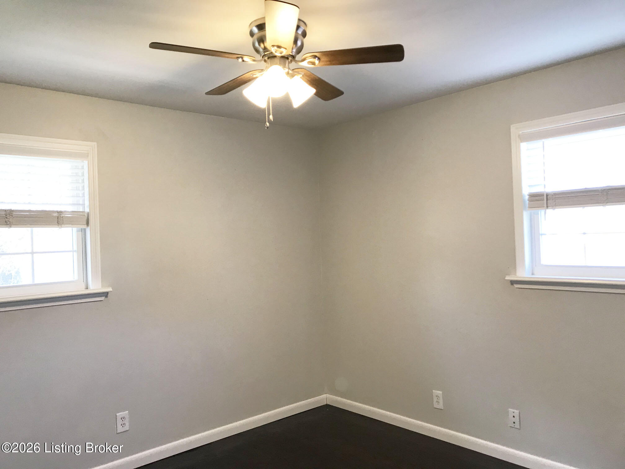 5208 Regent Way Property Photo 11