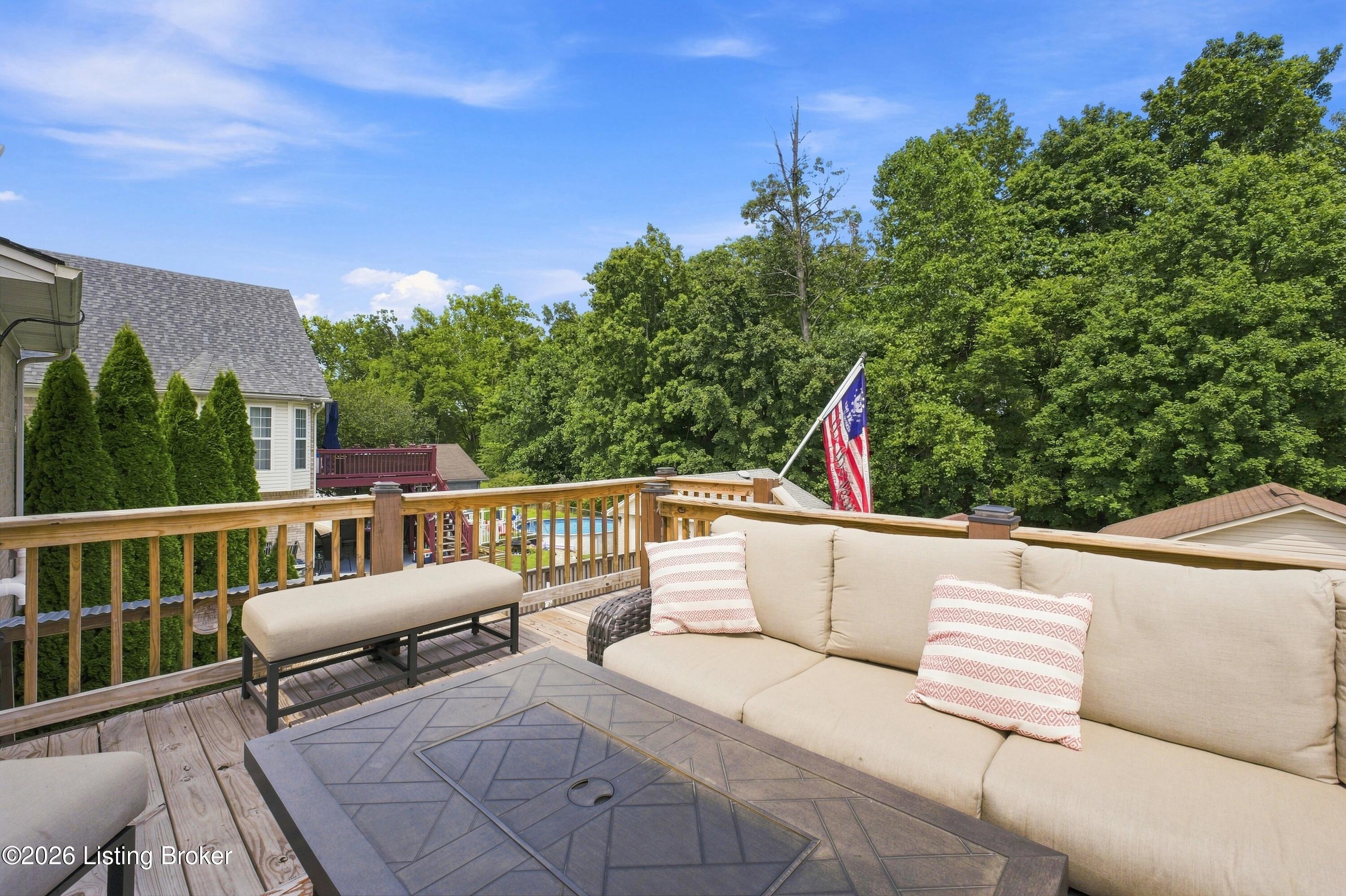 11704 Reality Trail Property Photo 39