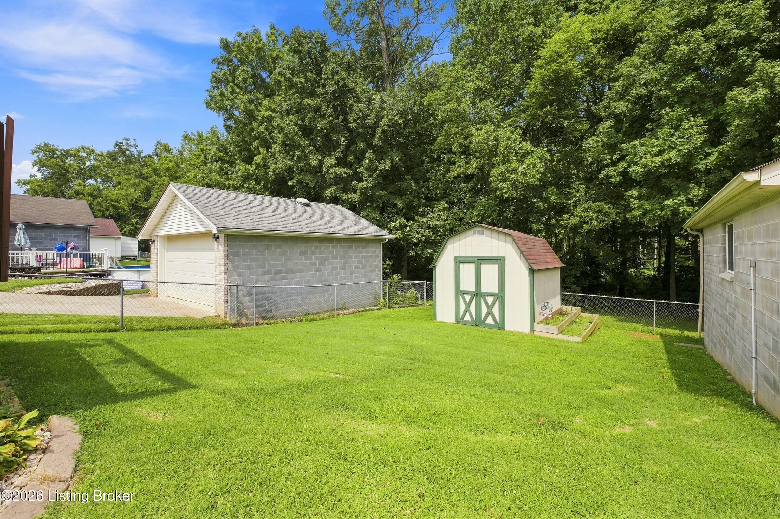 11704 Reality Trail Property Photo 47