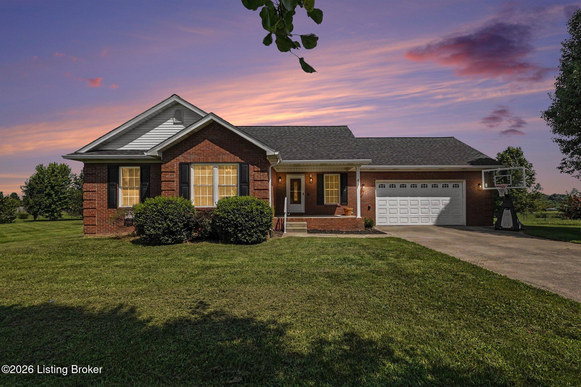 106 Sunfish Creek Dr Property Photo 1