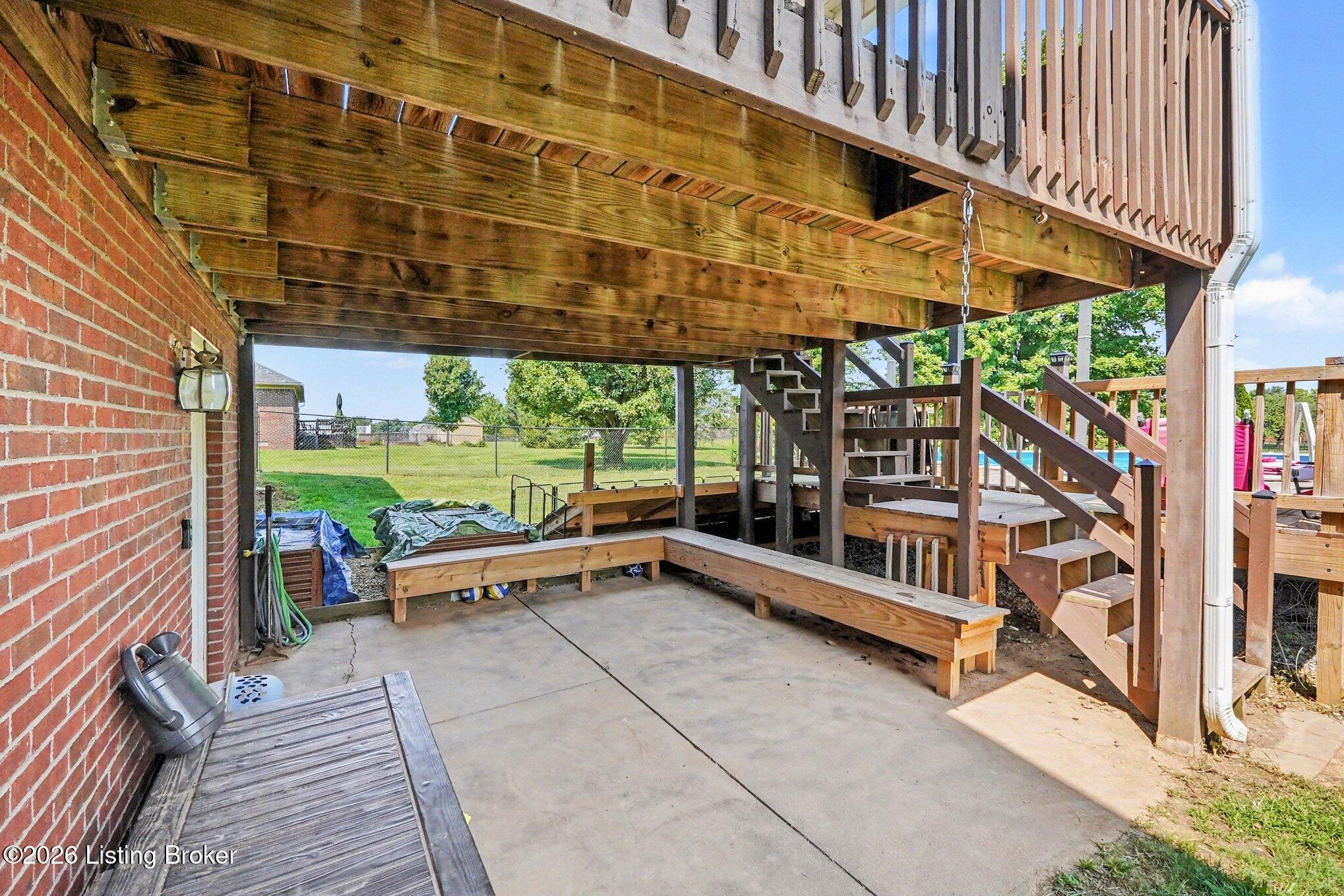 106 Sunfish Creek Dr Property Photo 8