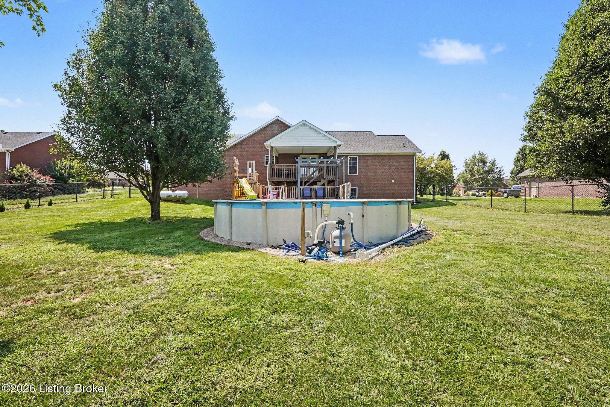 106 Sunfish Creek Dr Property Photo 29