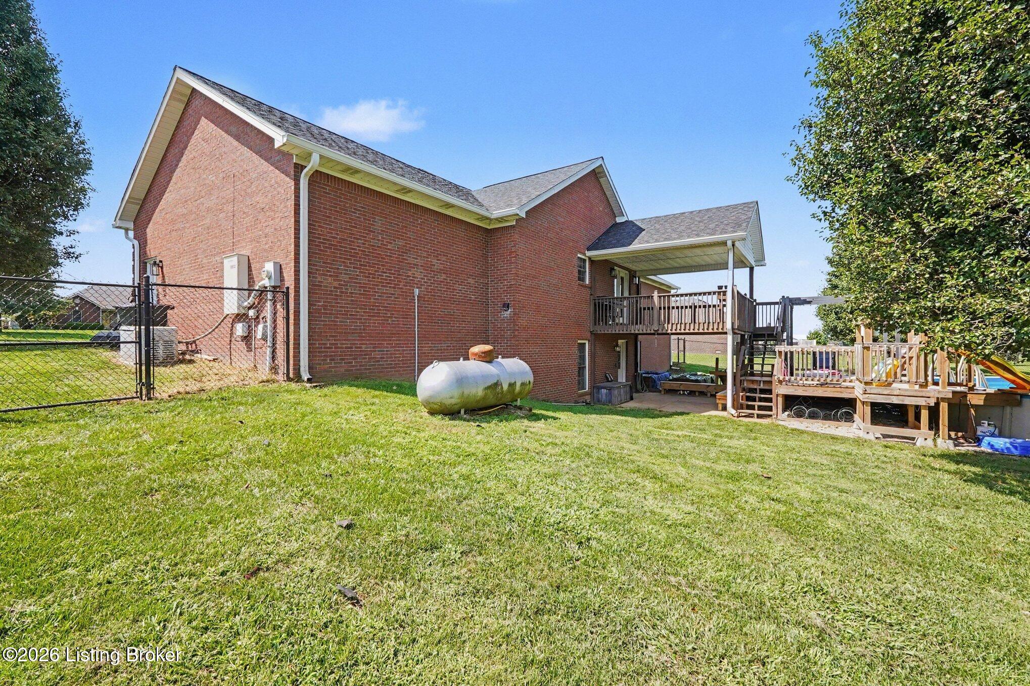 106 Sunfish Creek Dr Property Photo 30