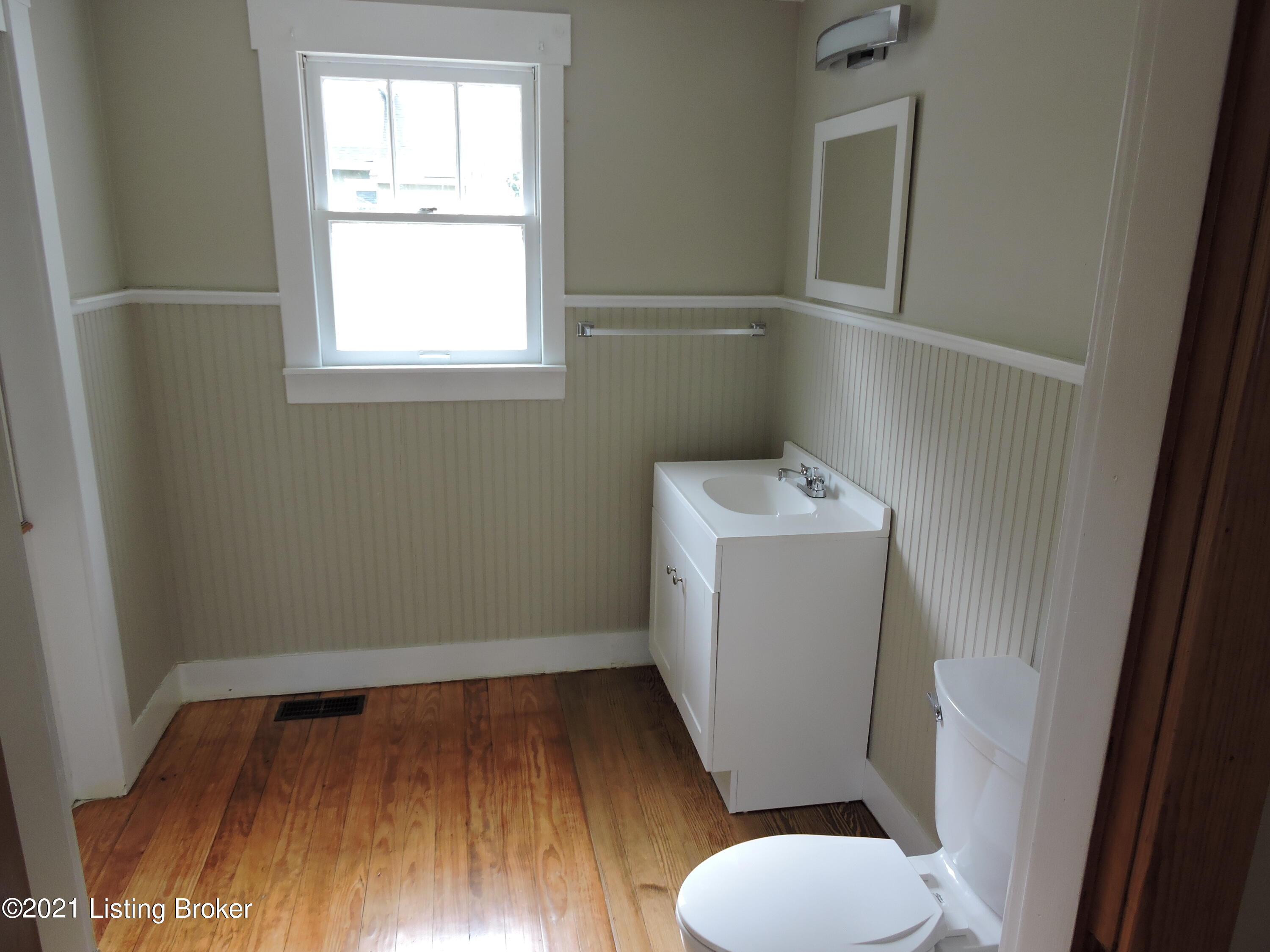 670 N Barbee Way Property Photo 29
