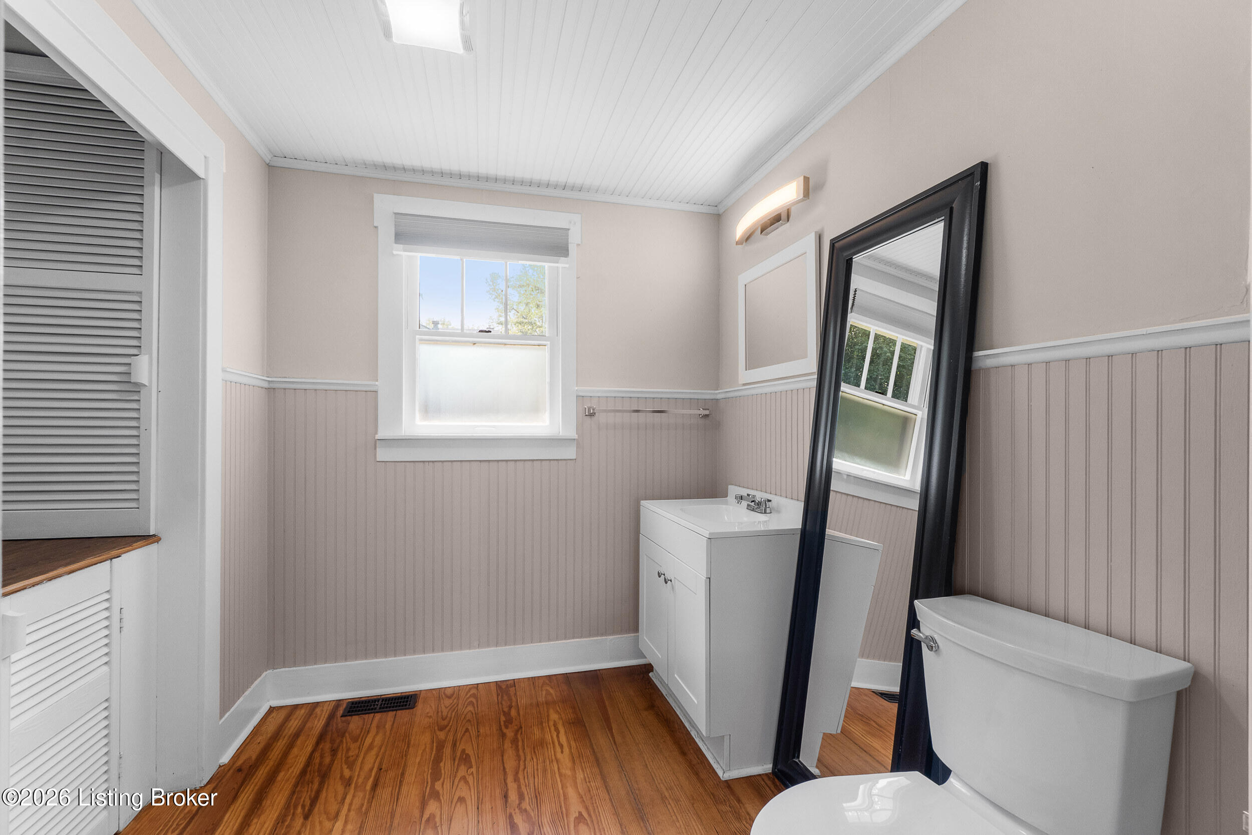 670 N Barbee Way Property Photo 31