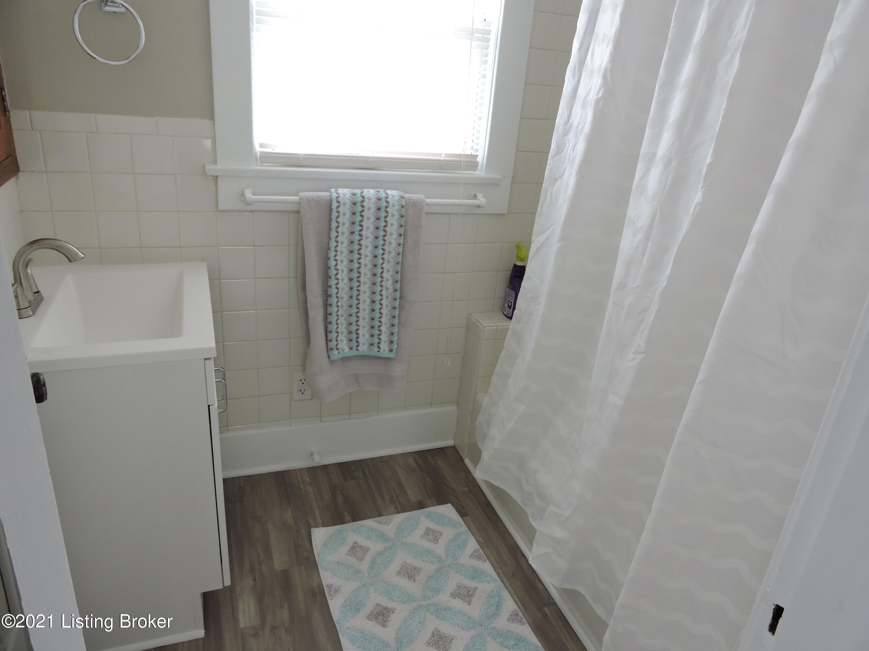 670 N Barbee Way Property Photo 32