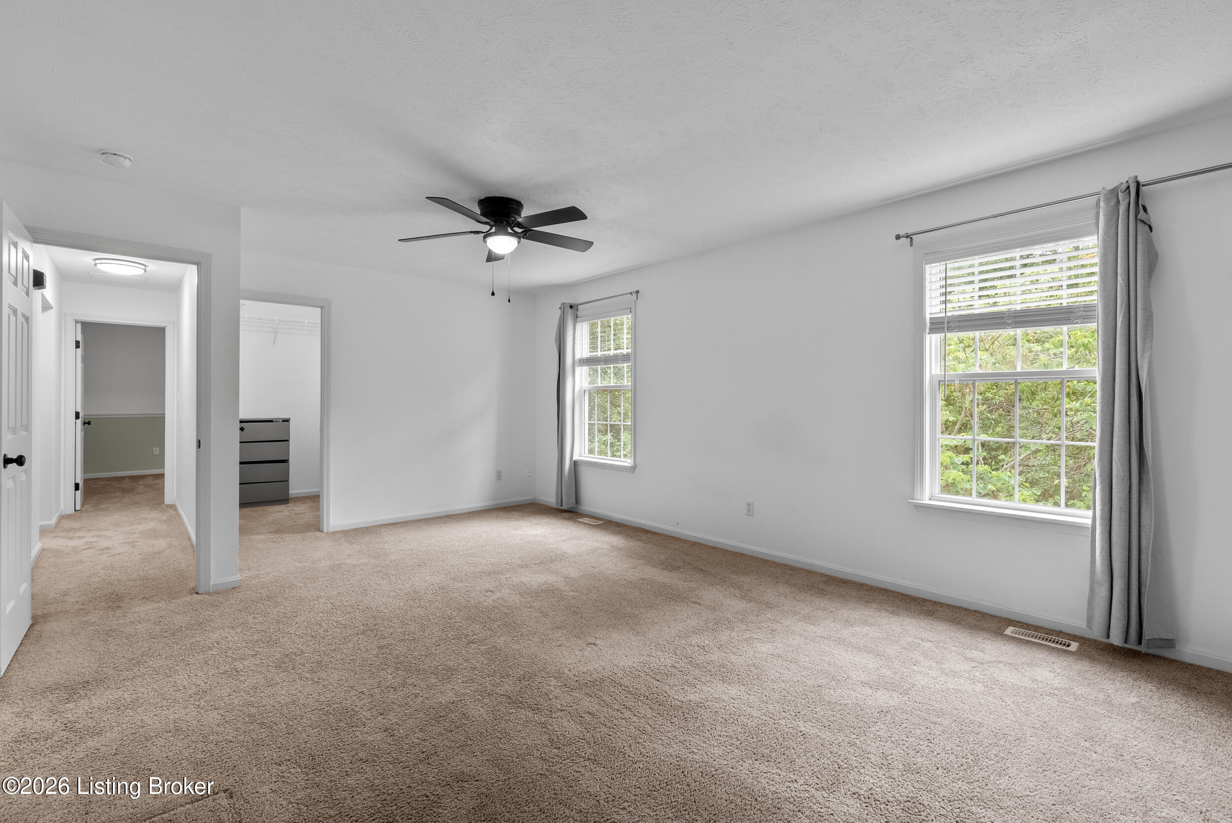 4703 Oak Pointe Dr Property Photo 21