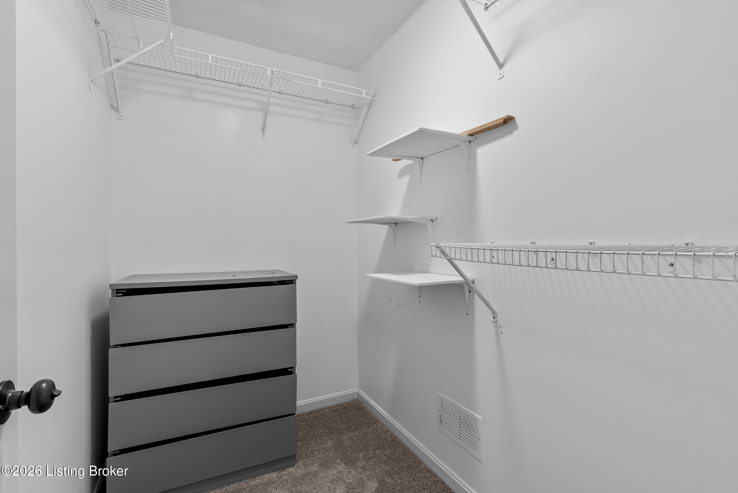 4703 Oak Pointe Dr Property Photo 23