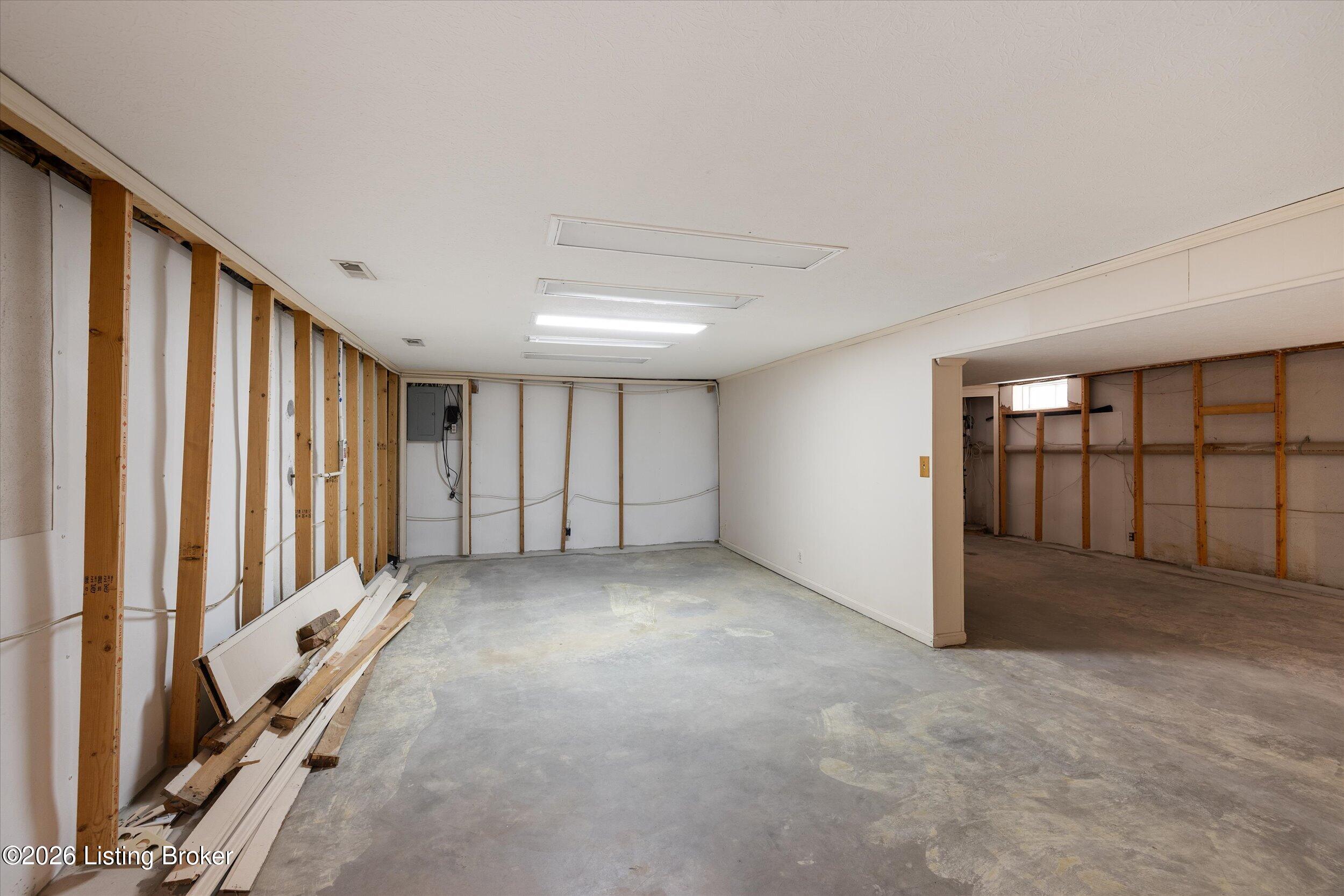 15005 Bircham Rd Property Photo 41