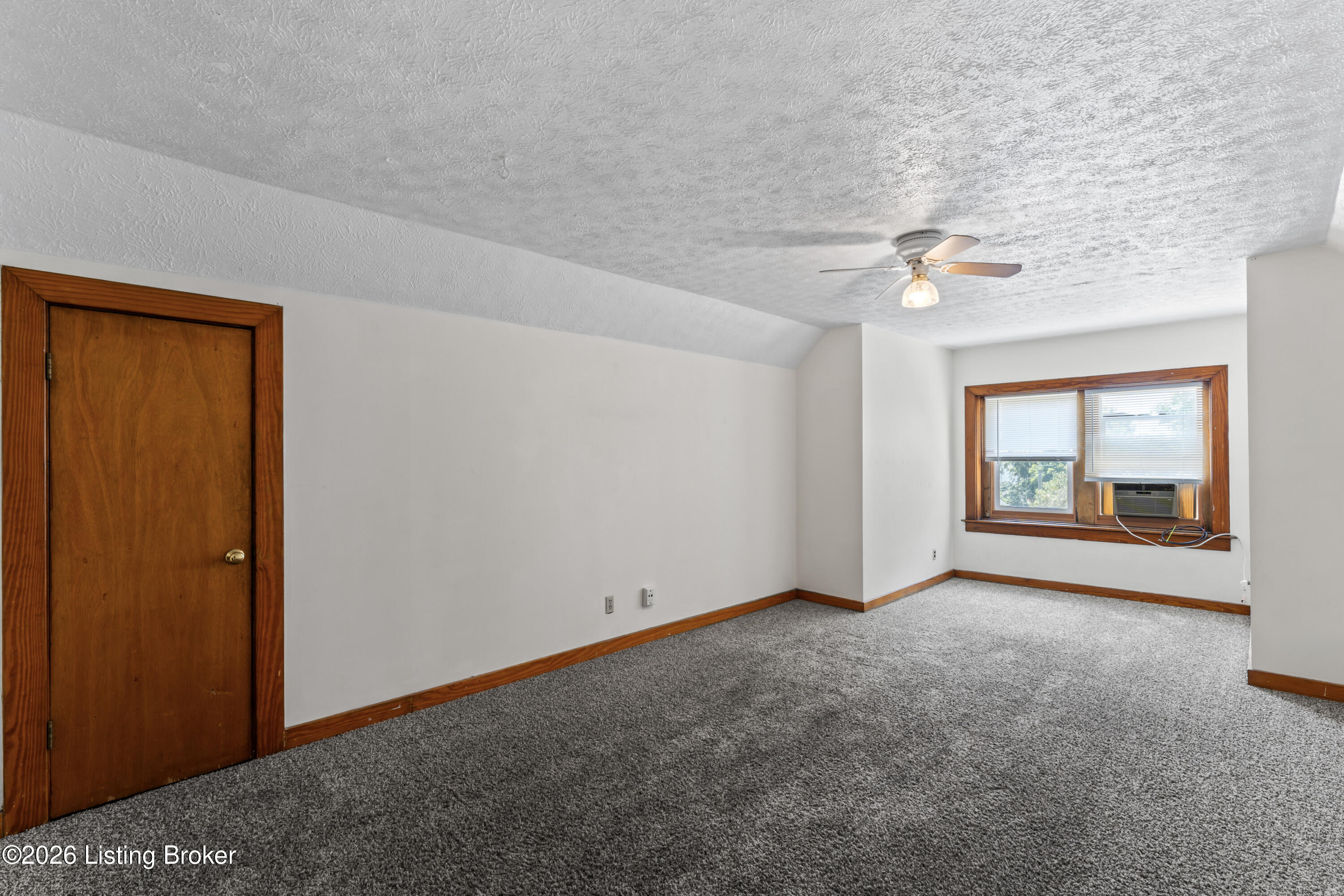 817 Rubel Ave Property Photo 22